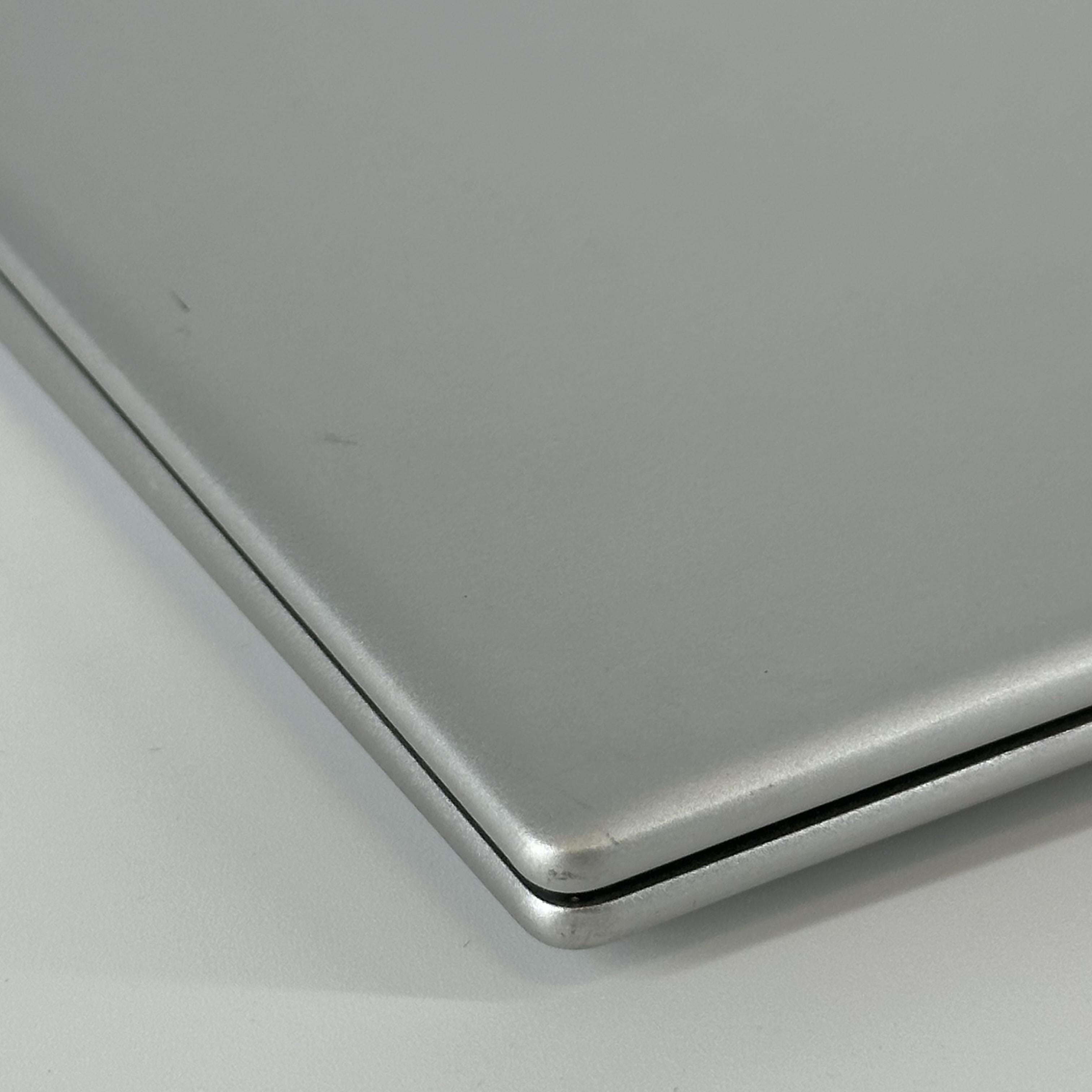 HP Envy 17 Silver 2.1 GHz Intel Core i7 12th Gen. 32GB RAM 1TB Solid State Drive