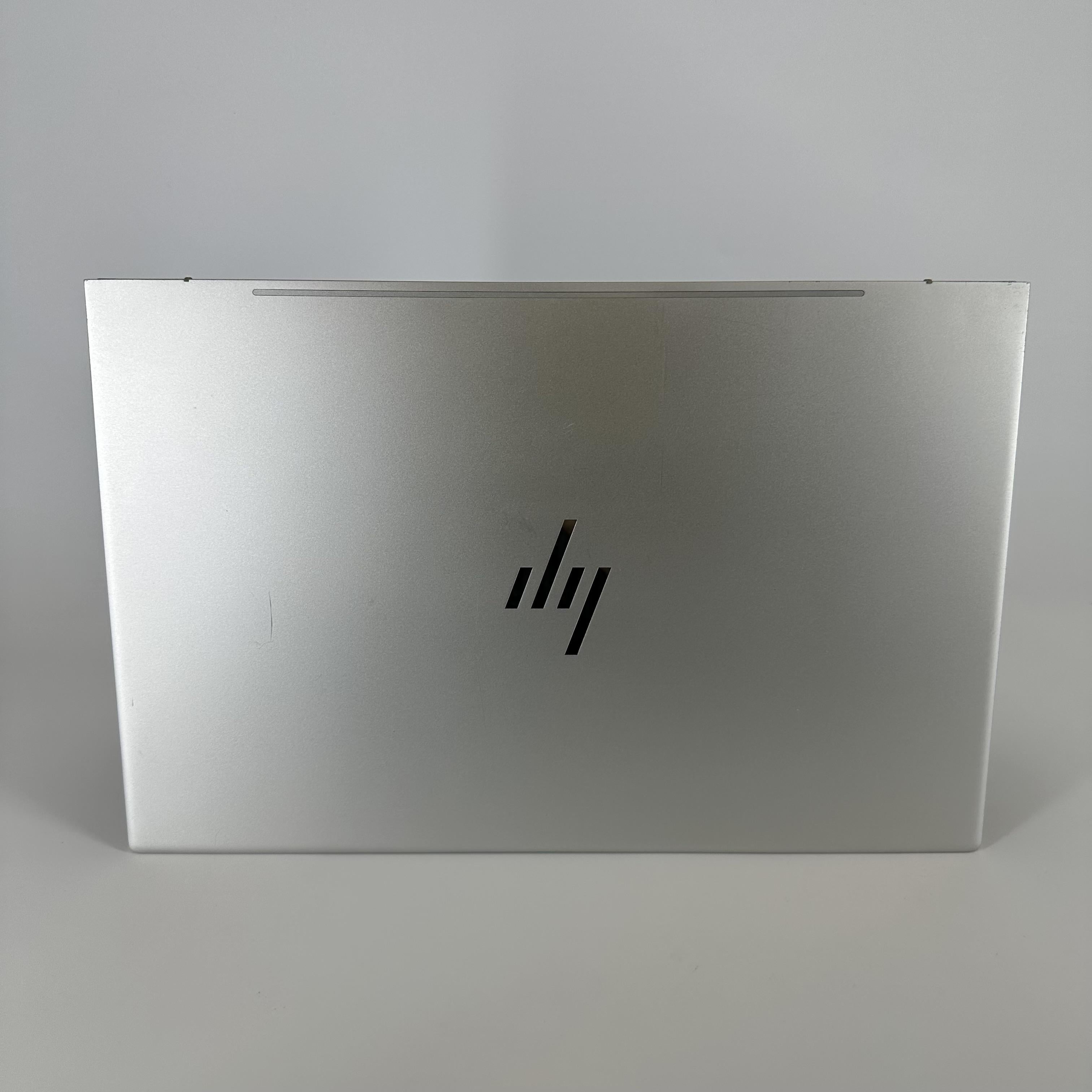 HP Envy 17 Silver 2.1 GHz Intel Core i7 12th Gen. 32GB RAM 1TB Solid State Drive