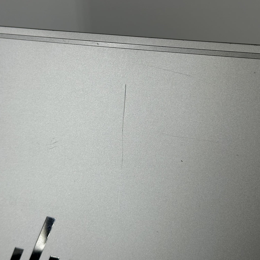 HP Envy 17 Silver 2.1 GHz Intel Core i7 12th Gen. 32GB RAM 1TB Solid State Drive