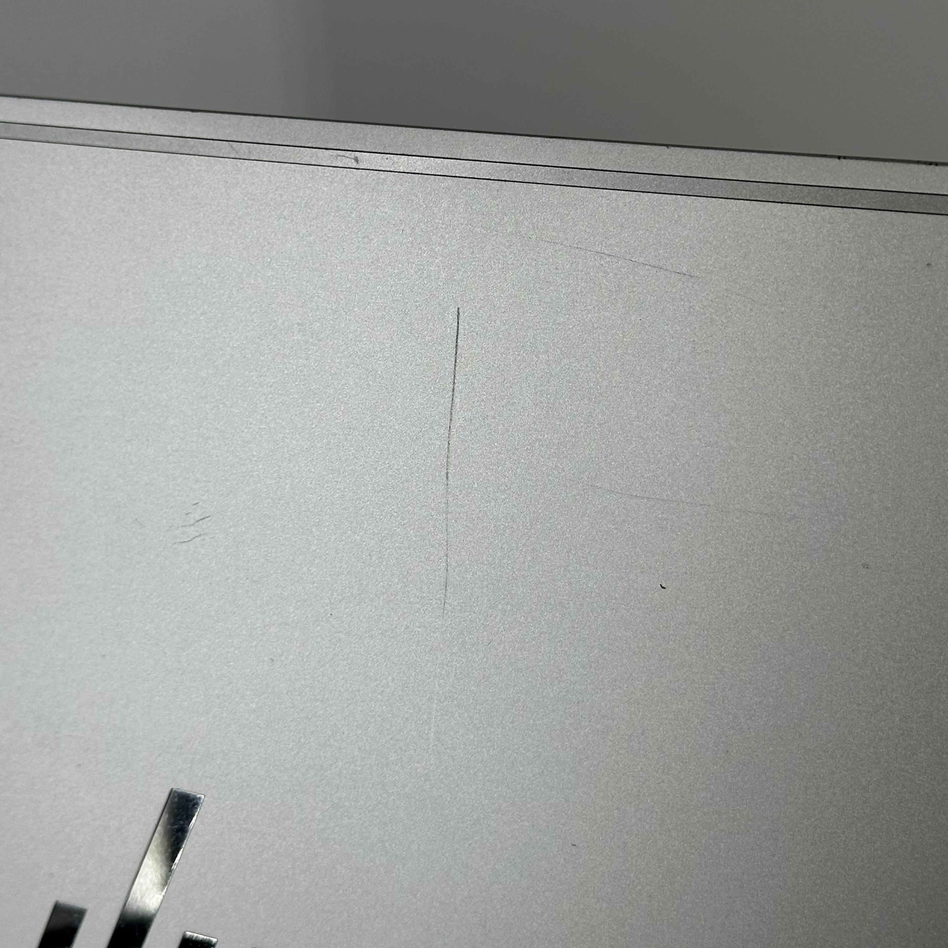 HP Envy 17 Silver 2.1 GHz Intel Core i7 12th Gen. 32GB RAM 1TB Solid State Drive