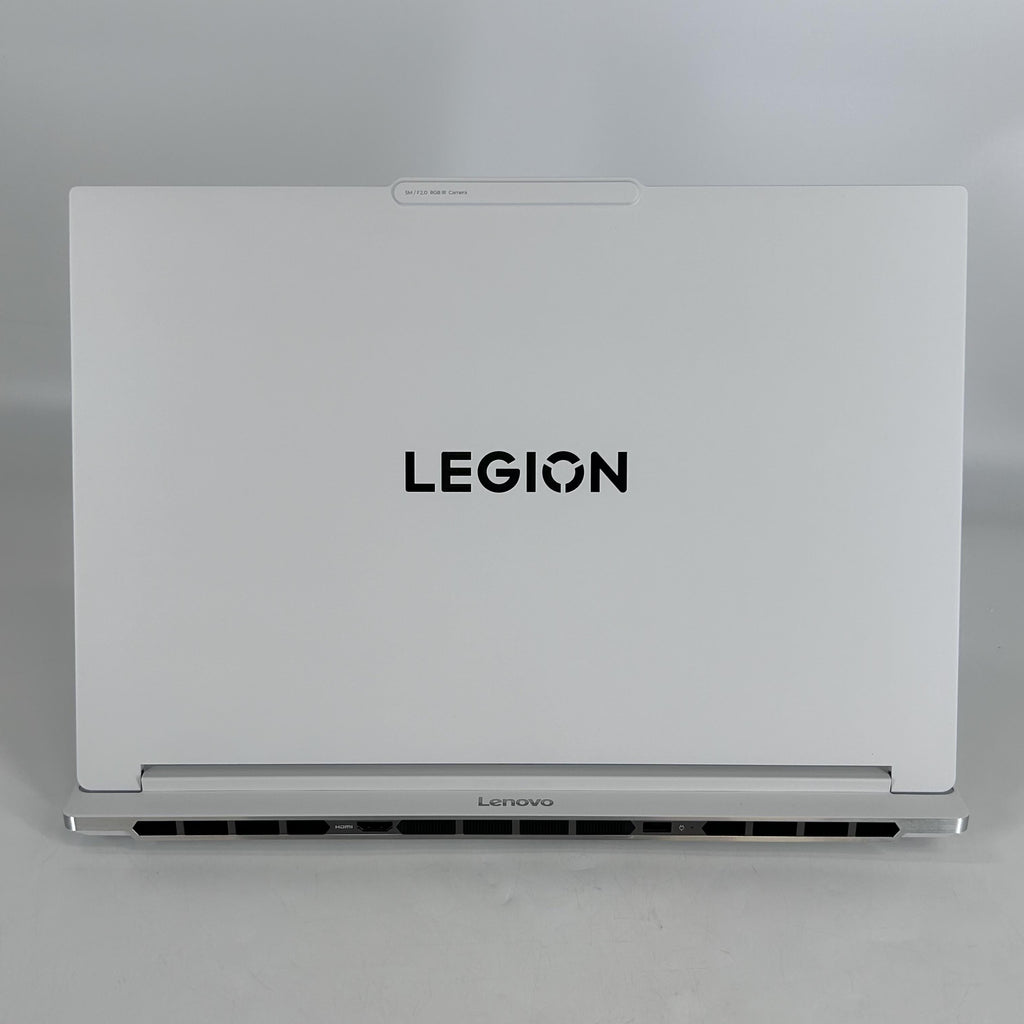 Lenovo Legion 7i Gen 10 16 White 2.7 GHz Intel Core Ultra 9 Series 2 32GB RAM 1TB Solid State Drive NVIDIA GeForce RTX 5070 8 GB