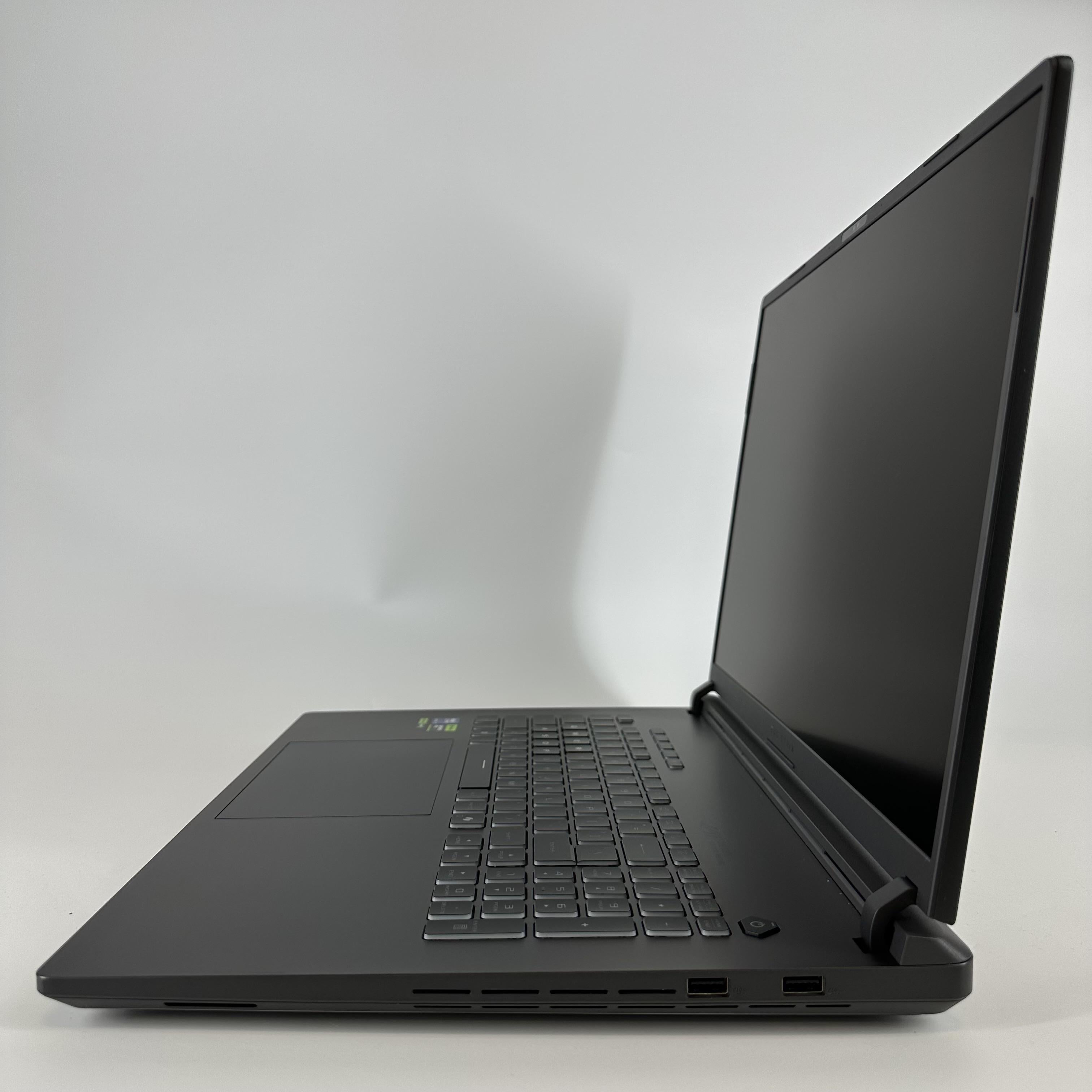 Asus ROG Strix G18 G815 18 Black 2.7 GHz Intel Core Ultra 9 Series 2 32GB RAM 2TB Solid State Drive NVIDIA GeForce RTX 5070 8 GB