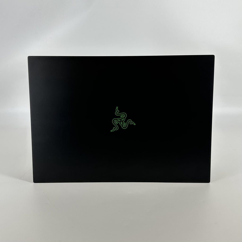 Razer Blade 16 2025 Black 2.0 GHz AMD Ryzen AI 9 365 32GB RAM 1TB Solid State Drive NVIDIA GeForce RTX 5070 8 GB