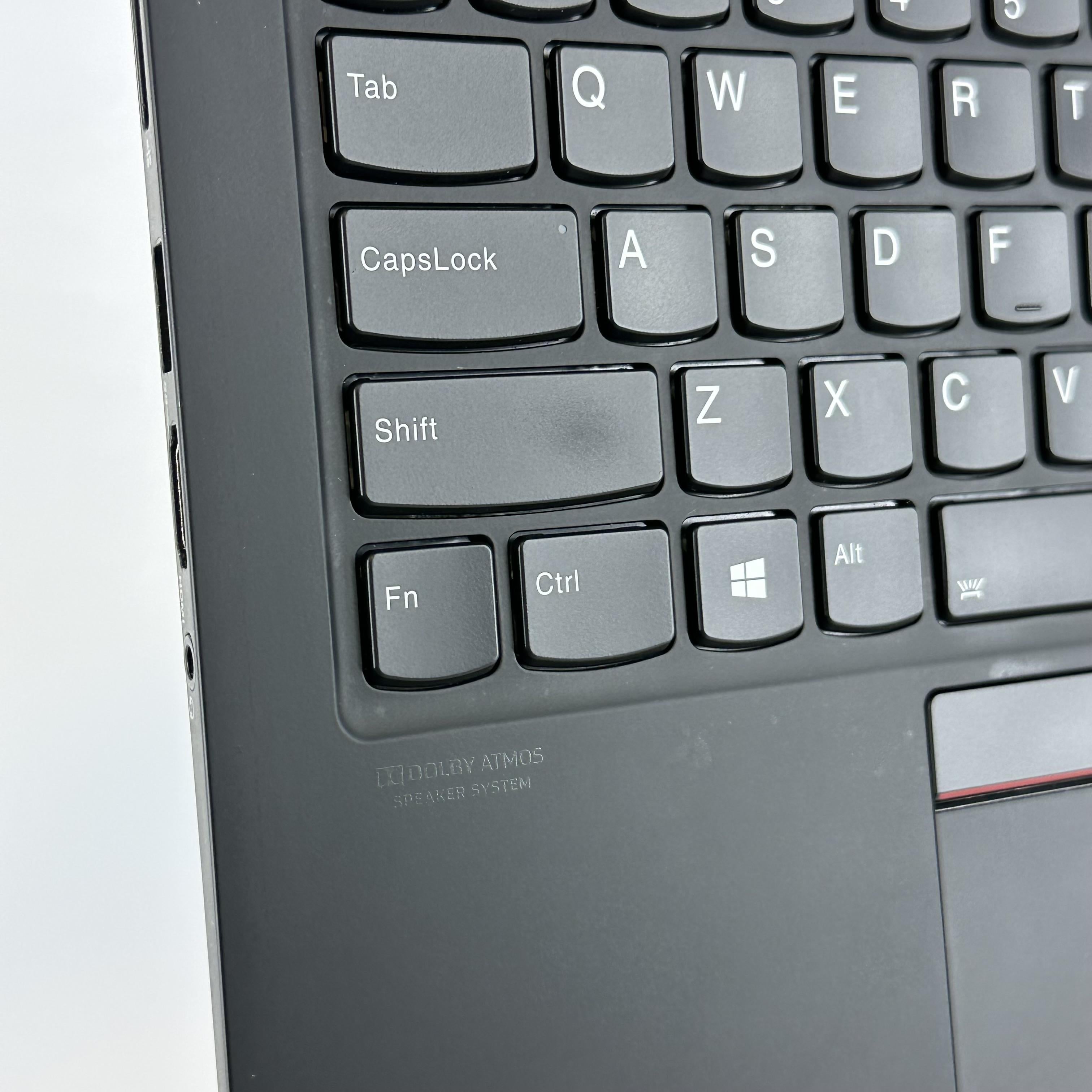 Lenovo ThinkPad X1 Carbon Gen 8 14 Black 1.8 GHz Intel Core i7 10th Gen. 16GB RAM 512GB Solid State Drive