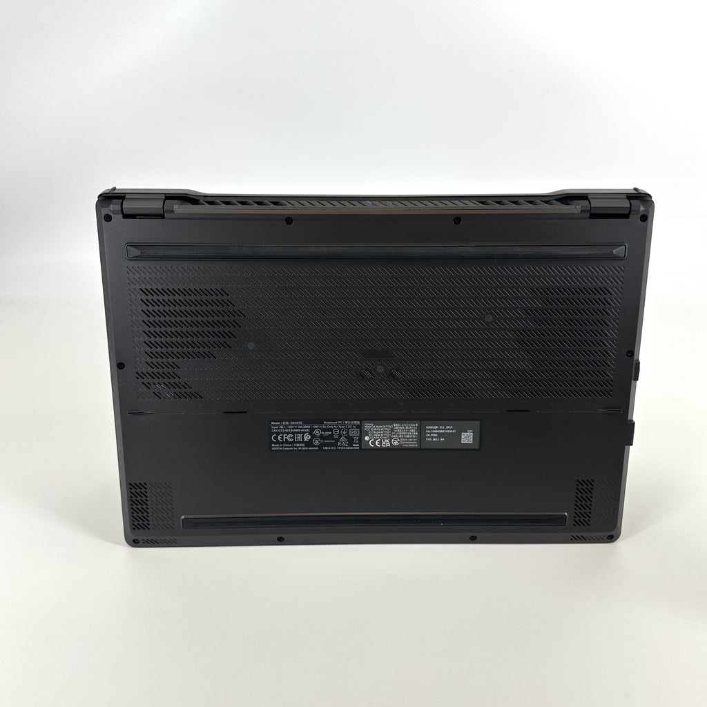 Asus ROG Zephyrus G15 GA503 15.6 Black 3.3 GHz AMD Ryzen 9 5900HS 16GB RAM 1TB Solid State Drive NVIDIA GeForce RTX 3070 8 GB
