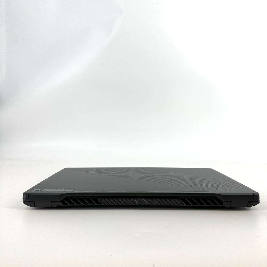 Asus ROG Zephyrus G15 GA503 15.6 Black 3.3 GHz AMD Ryzen 9 5900HS 16GB RAM 1TB Solid State Drive NVIDIA GeForce RTX 3070 8 GB