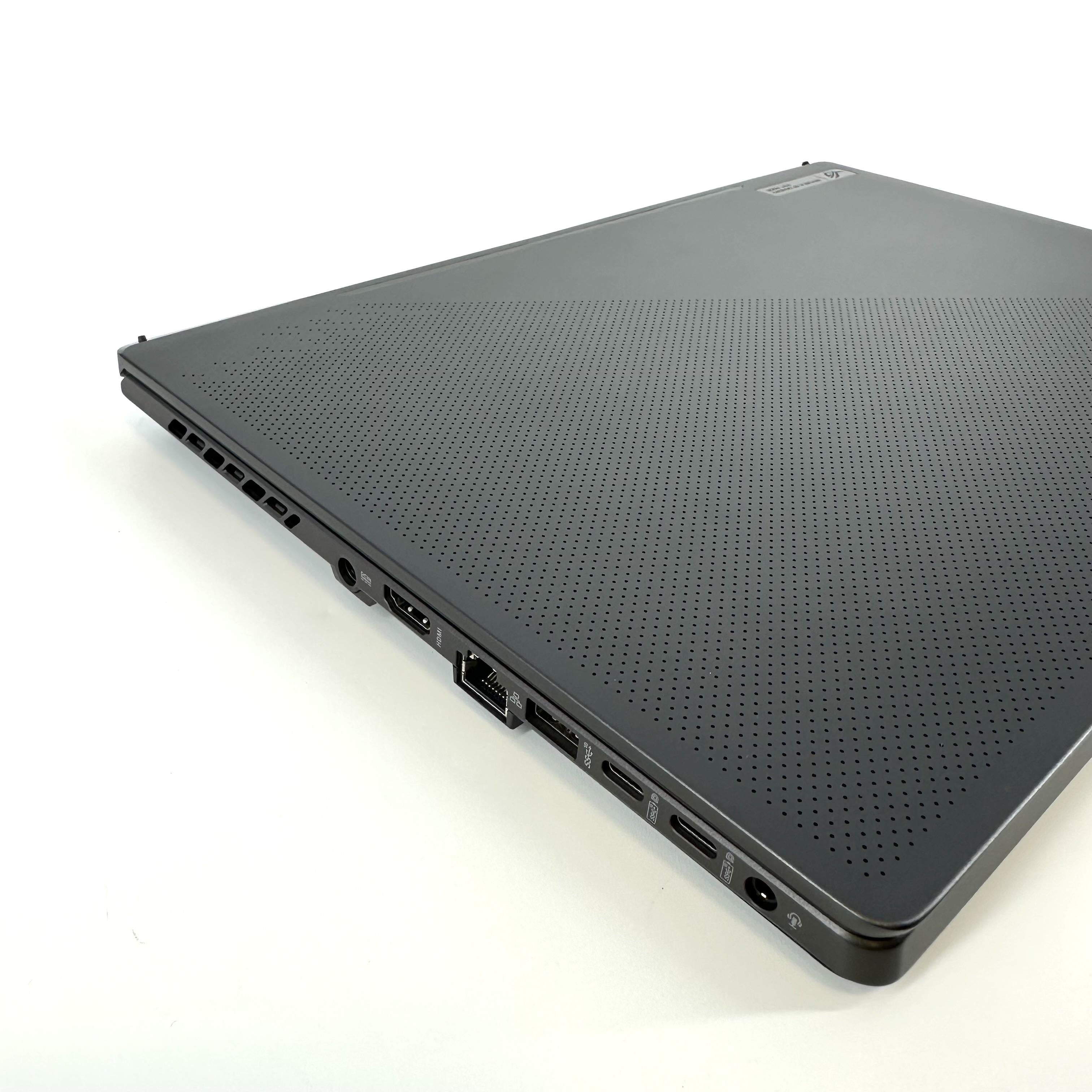 Asus ROG Zephyrus G15 GA503 15.6 Black 3.3 GHz AMD Ryzen 9 5900HS 16GB RAM 1TB Solid State Drive NVIDIA GeForce RTX 3070 8 GB