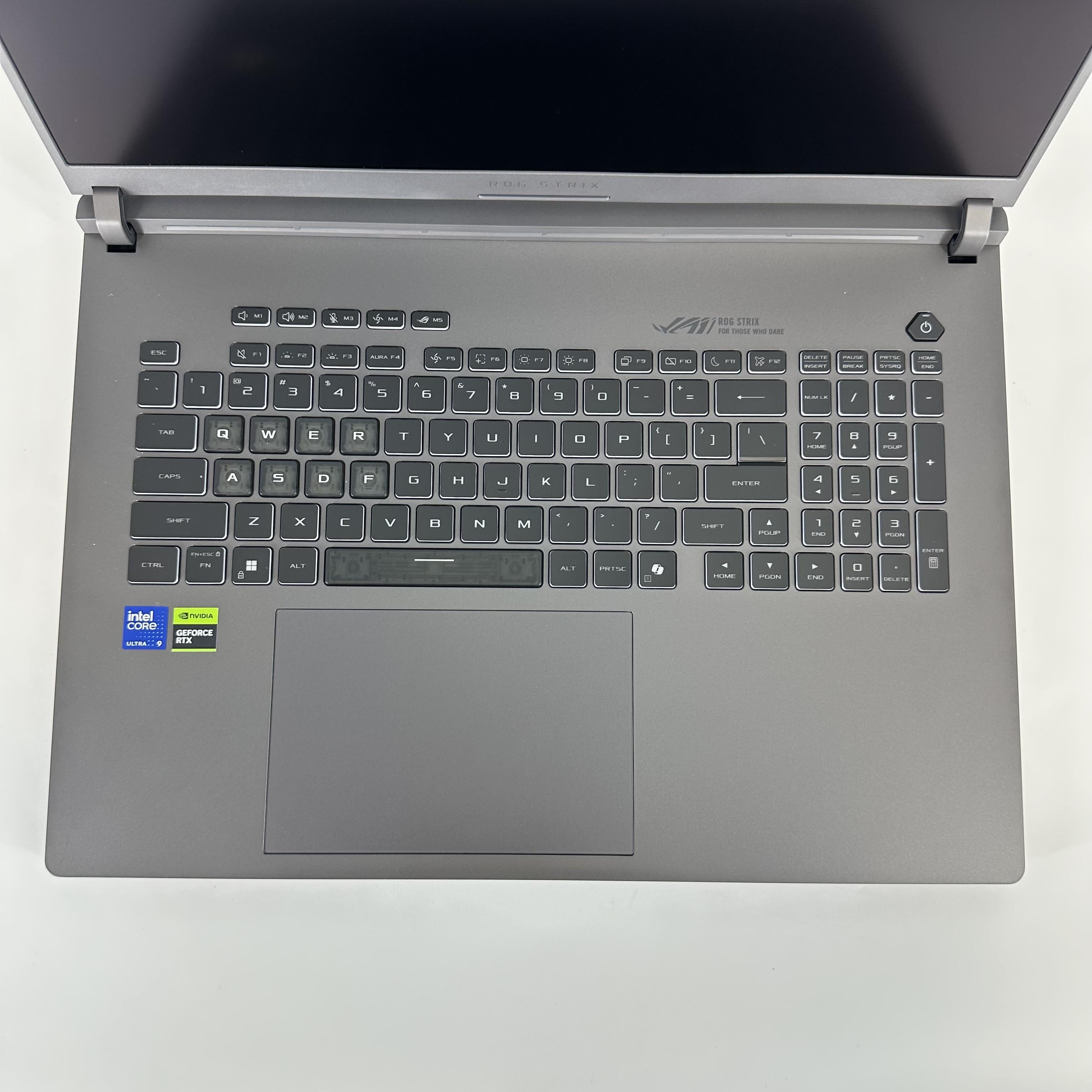 Asus ROG Strix G18 G815 18 Black 2.7 GHz Intel Core Ultra 9 Series 2 64GB RAM 4TB Solid State Drive NVIDIA GeForce RTX 5060 8 GB