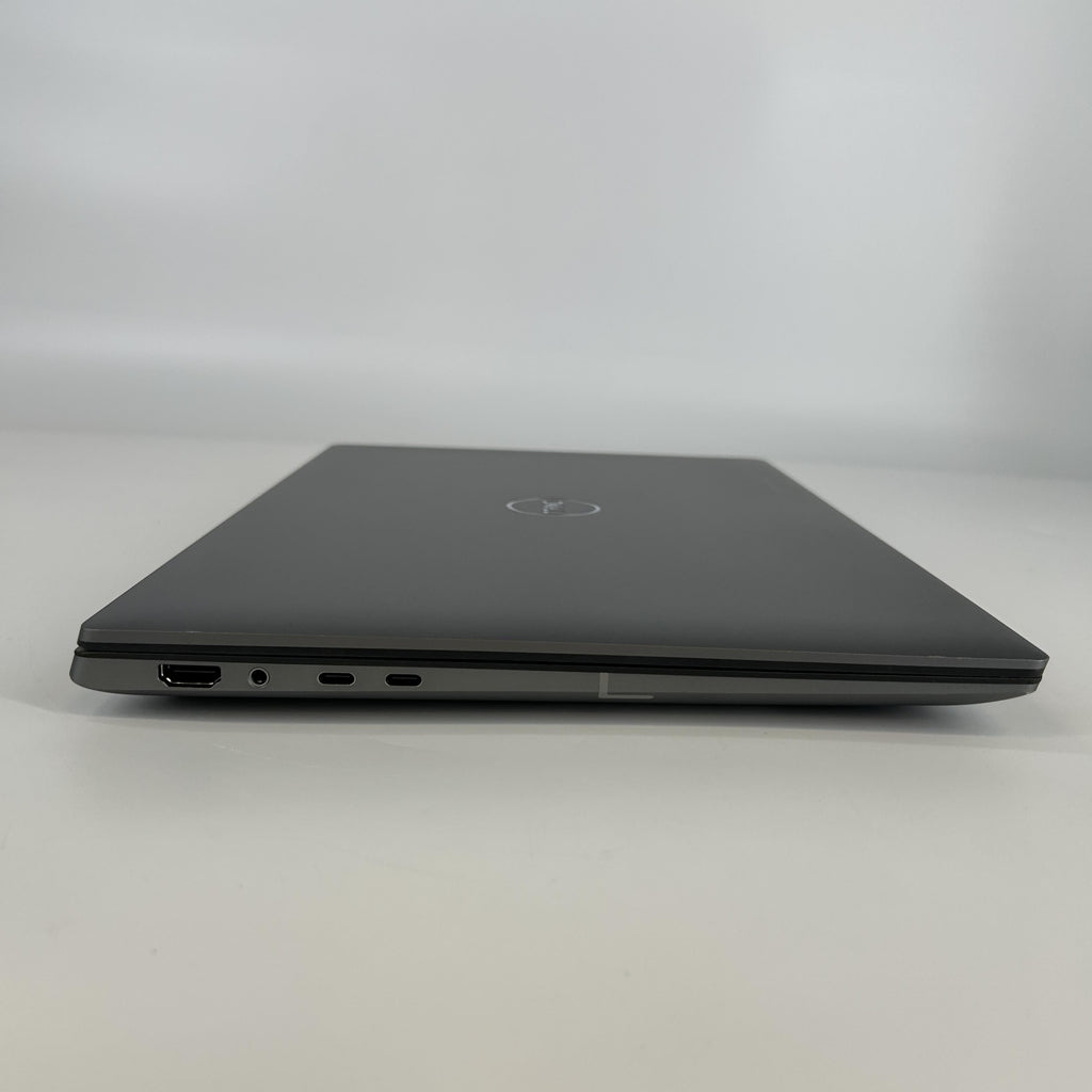 Dell Precision 5690 16 Gray 3.8 GHz Intel Core Ultra 7 64GB RAM 1TB Solid State Drive NVIDIA RTX 2000 Ada 8 GB