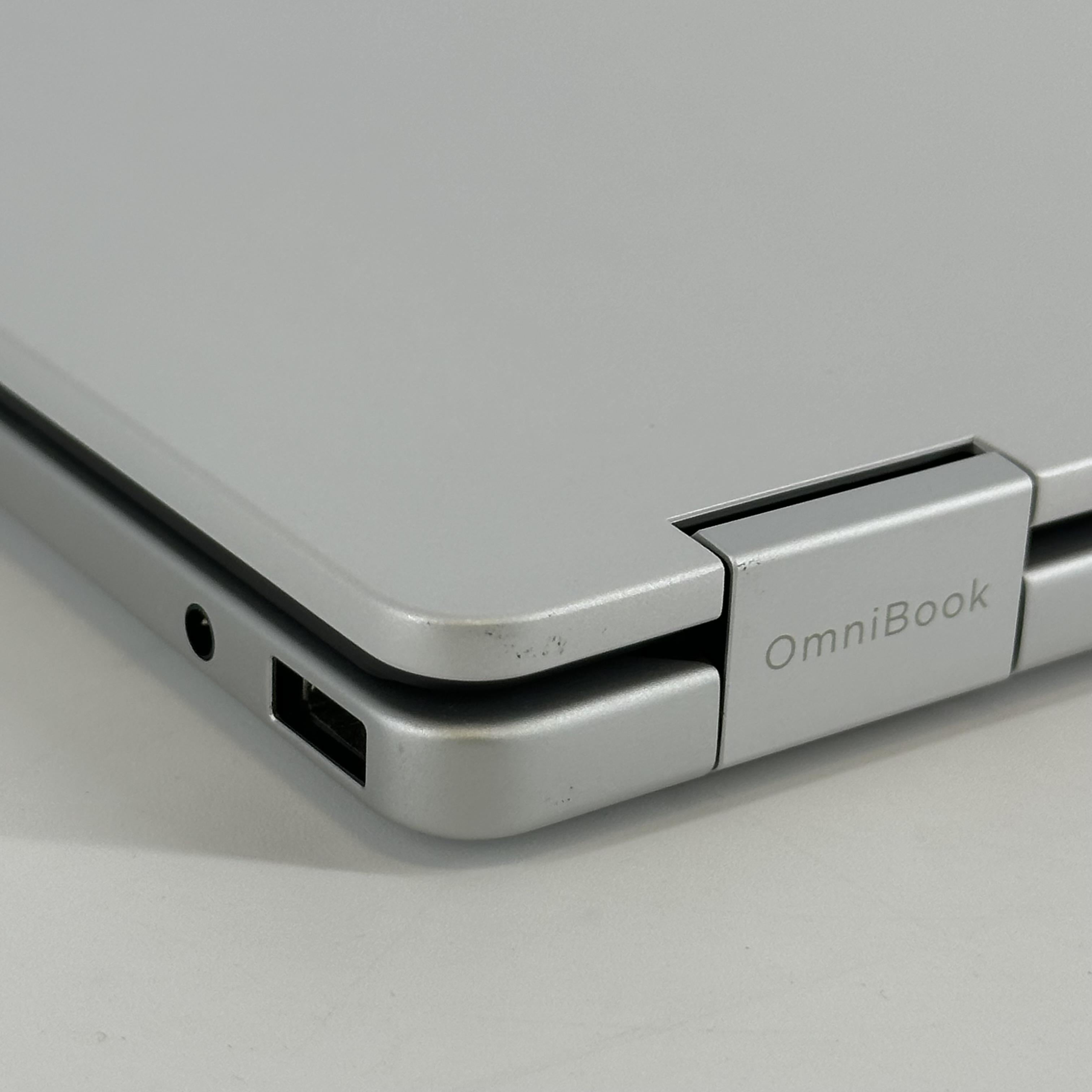 HP OmniBook 5 Flip 14 Glacier Silver 1.4 GHz Intel Core 5 8GB RAM 512GB Solid State Drive