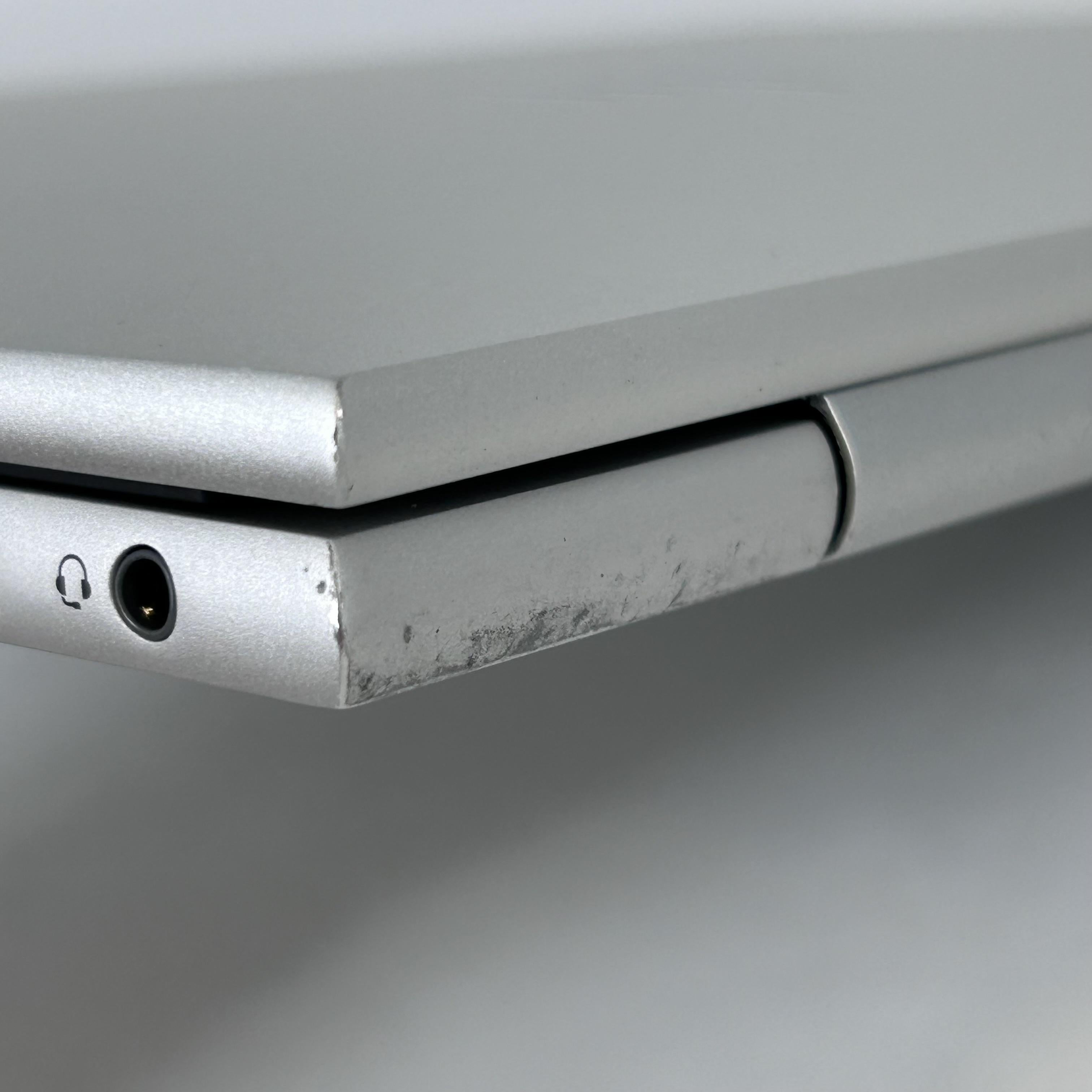 HP Elitebook 860 G9 16 Silver 1.6 GHz Intel Core i5 12th Gen. 16GB RAM 512GB Solid State Drive