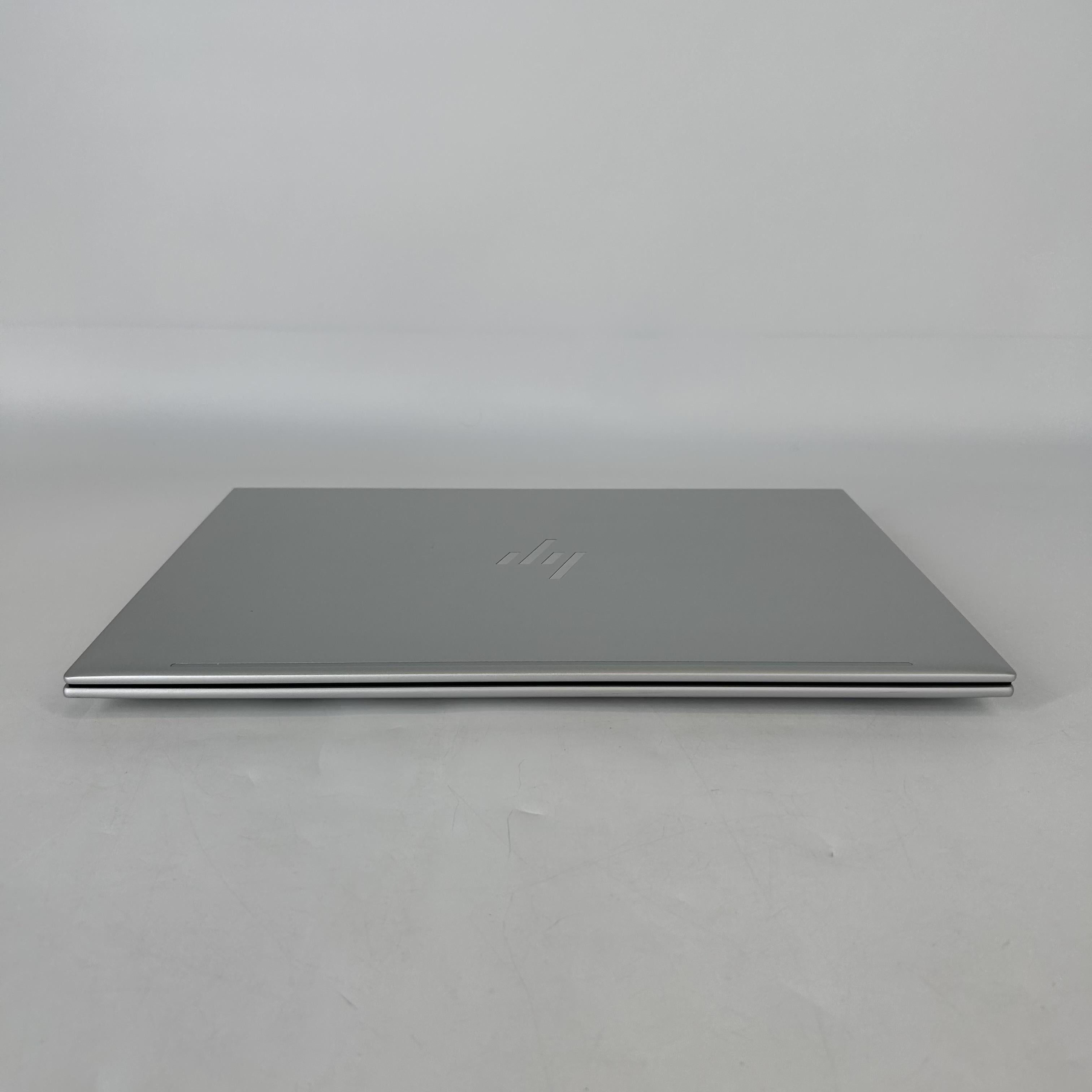HP Elitebook 860 G9 16 Silver 1.6 GHz Intel Core i5 12th Gen. 16GB RAM 512GB Solid State Drive