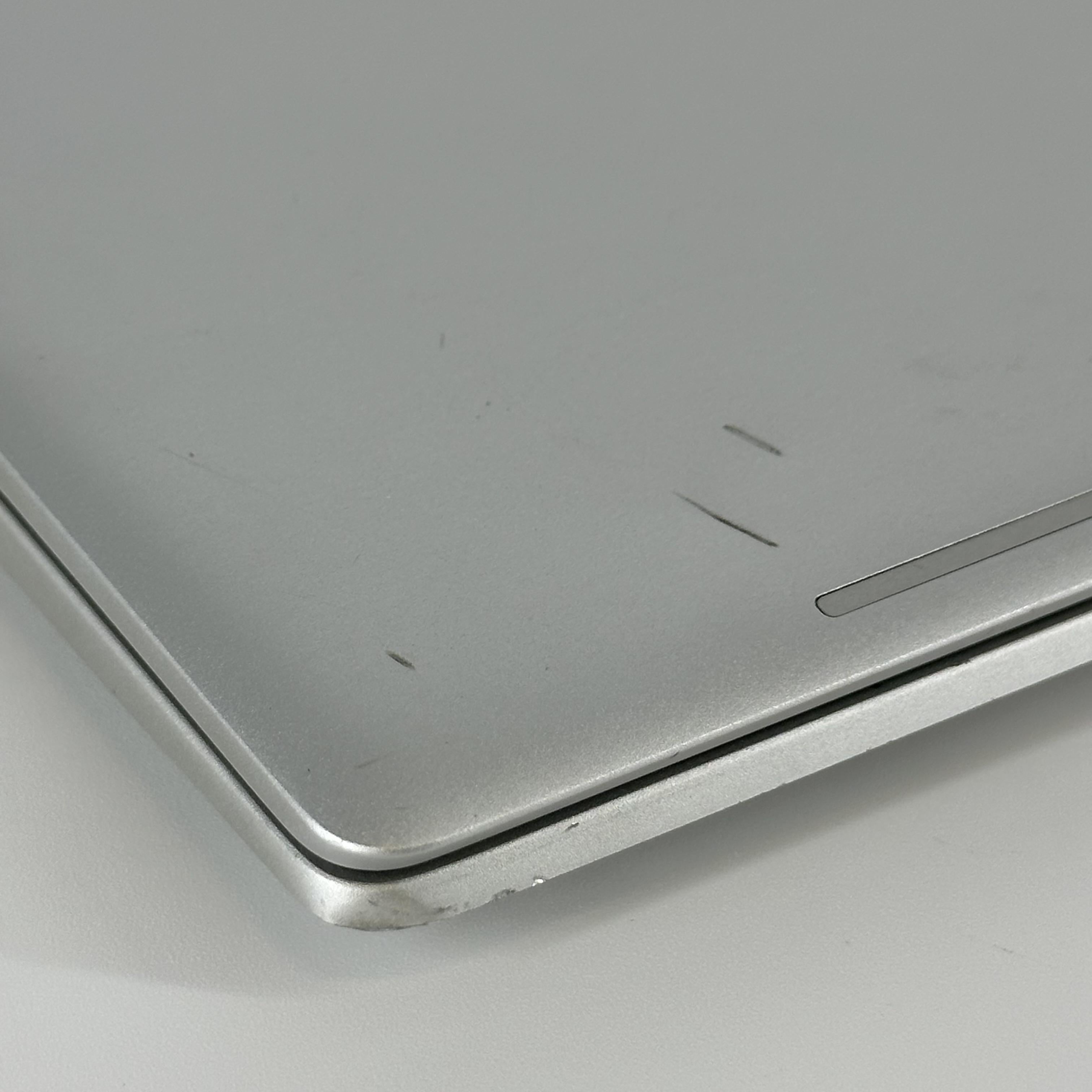 HP ProBook 450 G10 15.6 Silver 1.3 GHz Intel Core i5 13th Gen. 8GB RAM 256GB Solid State Drive