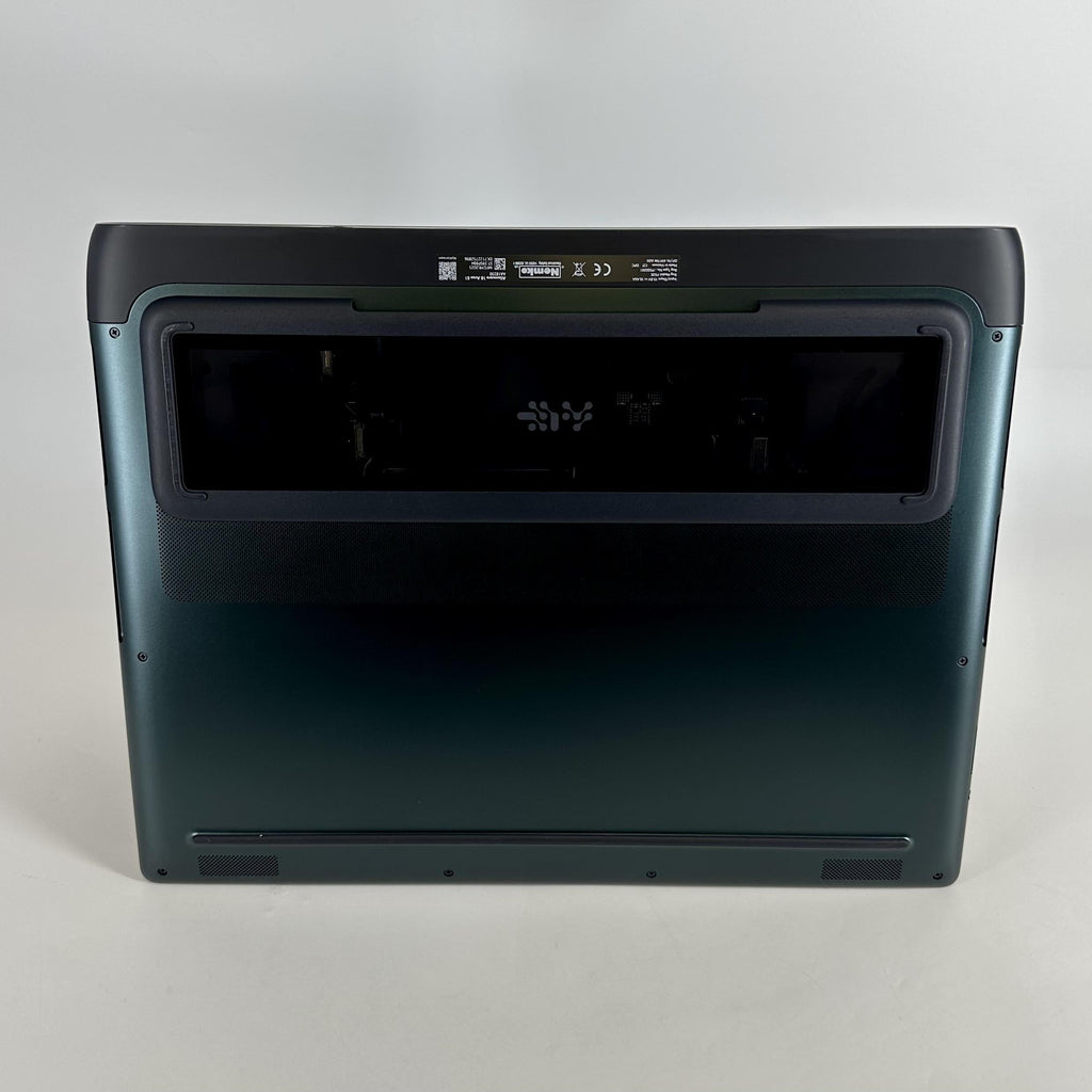 Dell Alienware 18 Area-51 Teal 2.7 GHz Intel Core Ultra 9 Series 2 32GB RAM 2TB Solid State Drive NVIDIA GeForce RTX 5070 Ti 12 GB