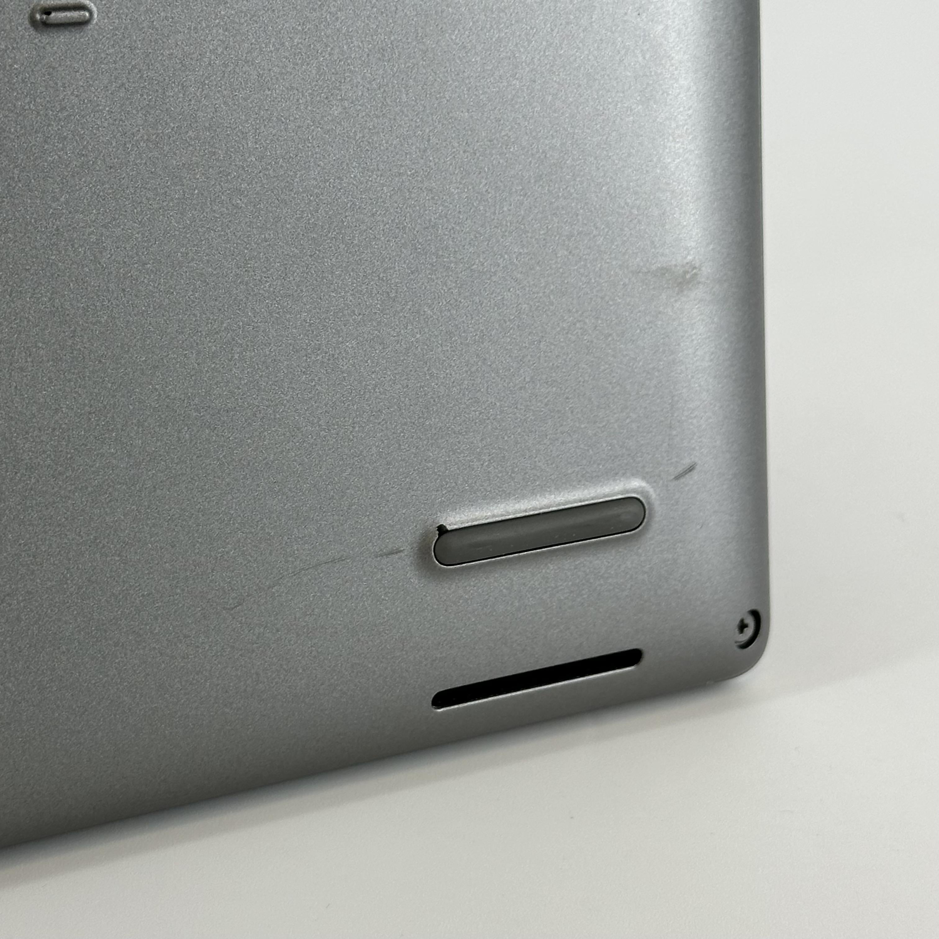 Dell Latitude 5440 14 Gray 1.8 GHz Intel Core i7 13th Gen. 16GB RAM 512GB Solid State Drive
