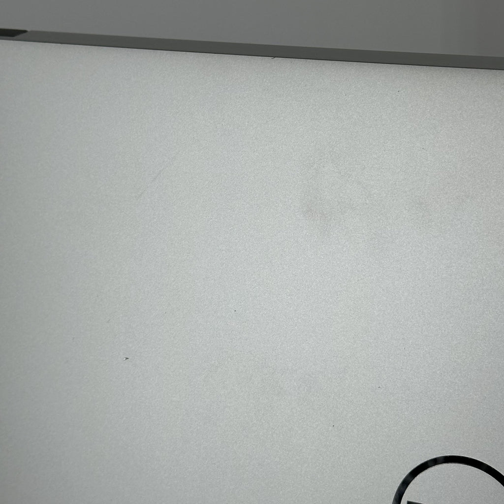 Dell XPS 15 9500 Gray 2.4 GHz Intel Core i9 10th Gen. 32GB RAM 1TB Solid State Drive NVIDIA GeForce GTX 1650 Ti 4 GB