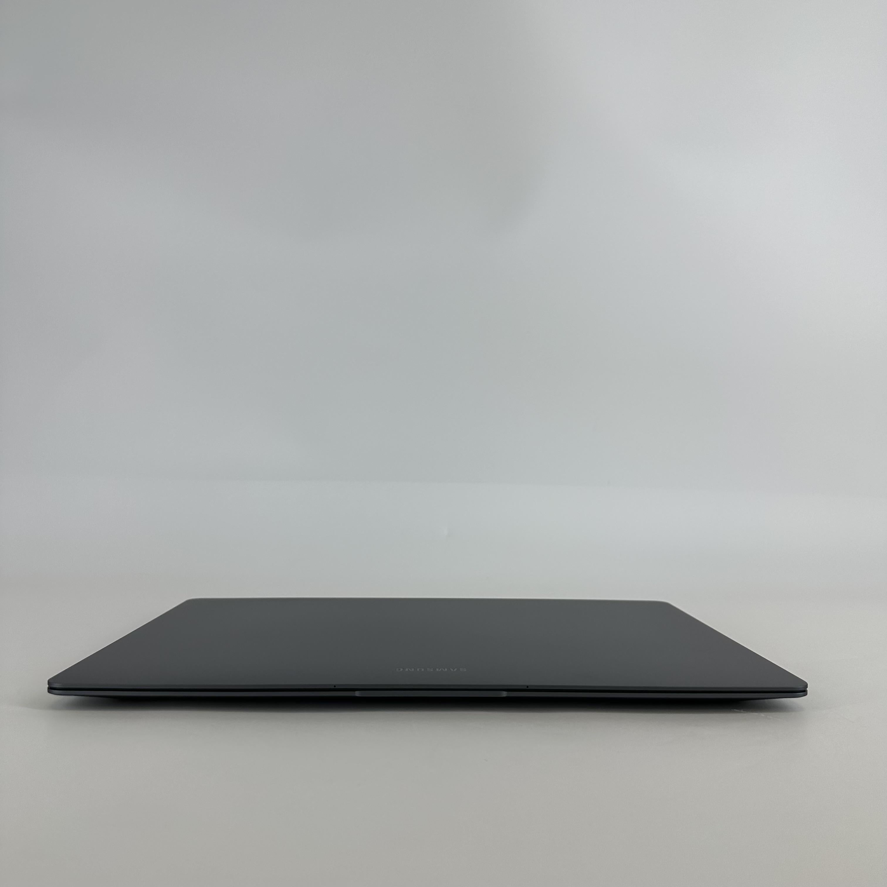 Samsung Galaxy Book6 Pro 16 Grey 1.9 GHz Intel Core Ultra 7 Series 3 16GB RAM 1TB Solid State Drive