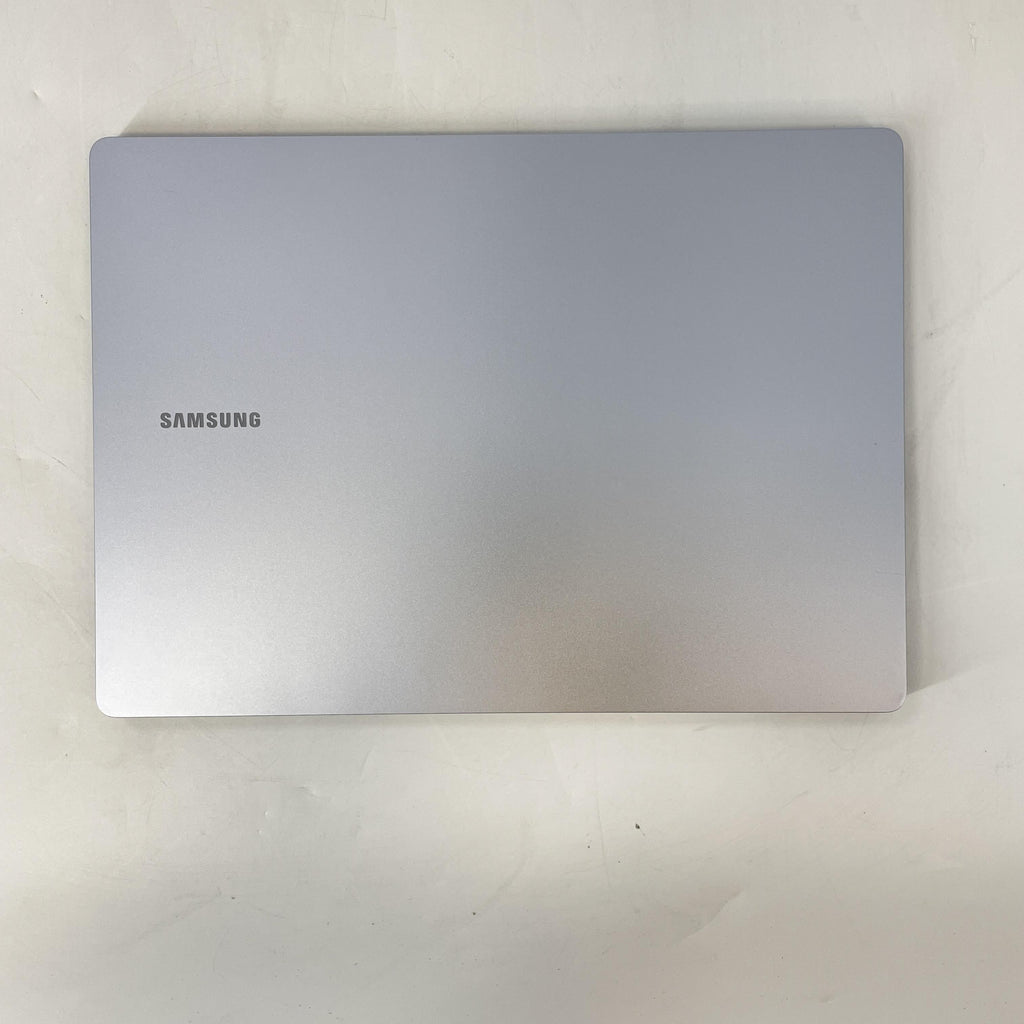 Samsung Galaxy Book4  Edge 14 Blue 3.4 GHz Qualcomm Snapdragon X Elite 16GB RAM 512GB Embedded UniversalFlashStorage