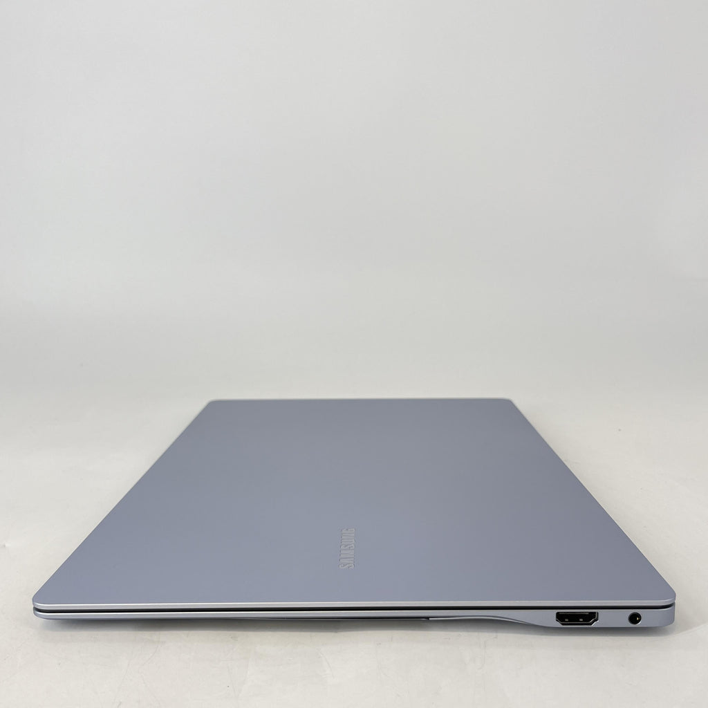 Samsung Galaxy Book4  Edge 14 Blue 3.4 GHz Qualcomm Snapdragon X Elite 16GB RAM 512GB Embedded UniversalFlashStorage
