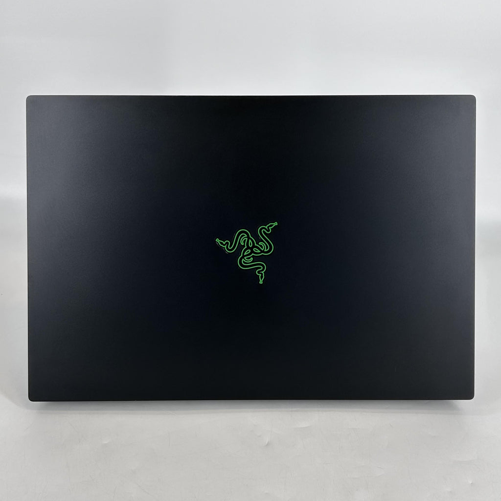 Razer Blade 16 2024 Black 2.2 GHz Intel Core i9 14th Gen. 96GB RAM 4TB Solid State Drive 4TB Solid State Drive NVIDIA GeForce RTX 4090 16 GB