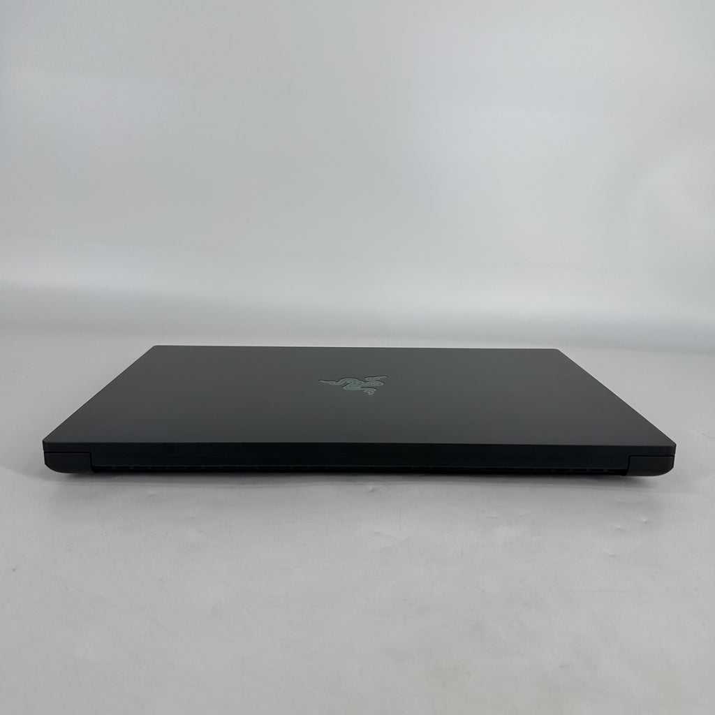 Razer Blade 16 2024 Black 2.2 GHz Intel Core i9 14th Gen. 96GB RAM 4TB Solid State Drive 4TB Solid State Drive NVIDIA GeForce RTX 4090 16 GB