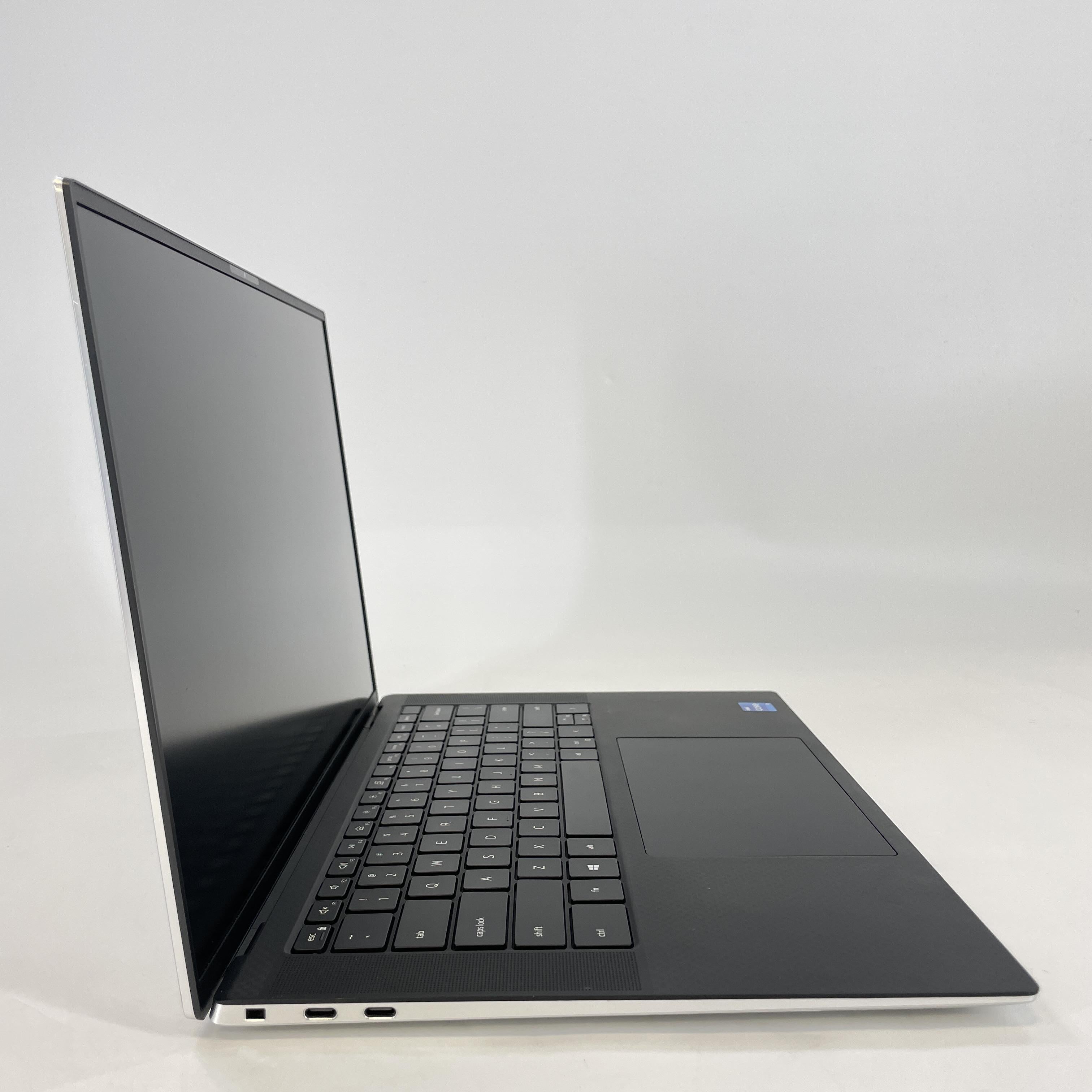 Dell XPS 15 9510 Silver 2.3 GHz Intel Core i7 11th Gen. 32GB RAM 1TB Solid State Drive NVIDIA GeForce RTX 3050 Ti 4 GB