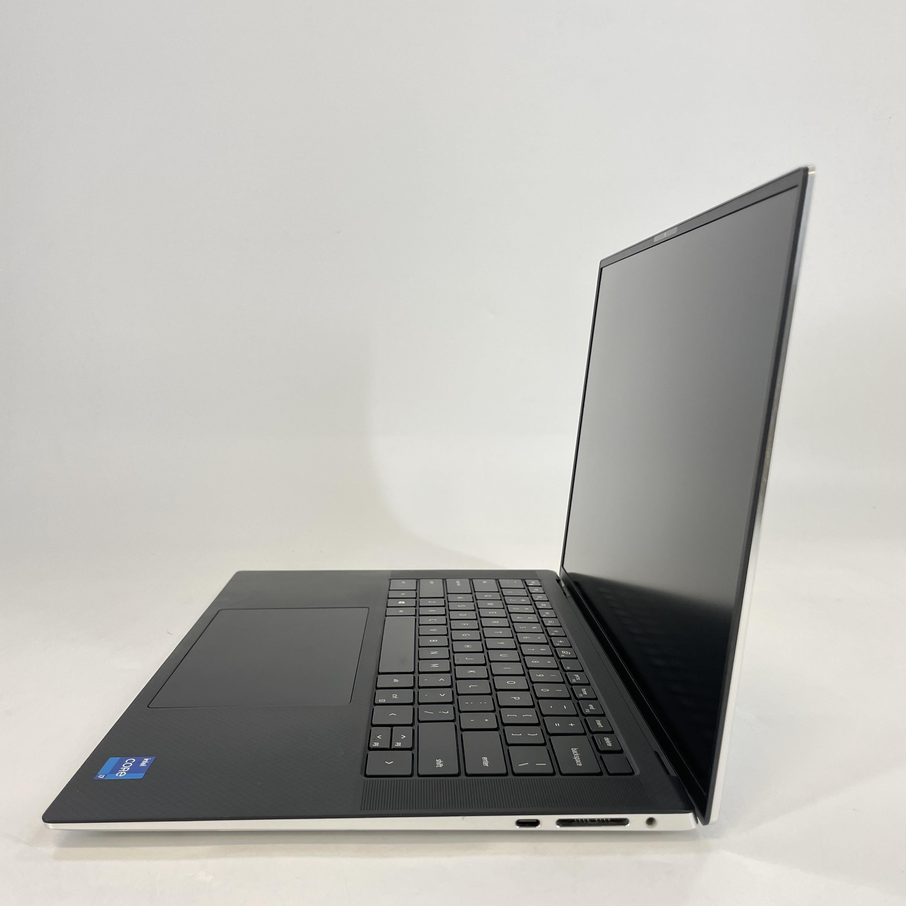 Dell XPS 15 9510 Silver 2.3 GHz Intel Core i7 11th Gen. 32GB RAM 1TB Solid State Drive NVIDIA GeForce RTX 3050 Ti 4 GB