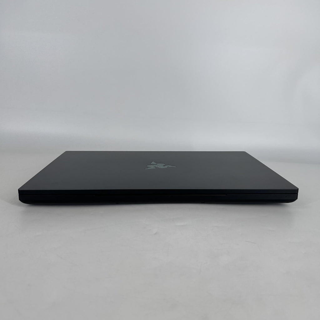 Razer Blade 16 2024 Black 2.2 GHz Intel Core i9 14th Gen. 96GB RAM 4TB Solid State Drive 4TB Solid State Drive NVIDIA GeForce RTX 4090 16 GB