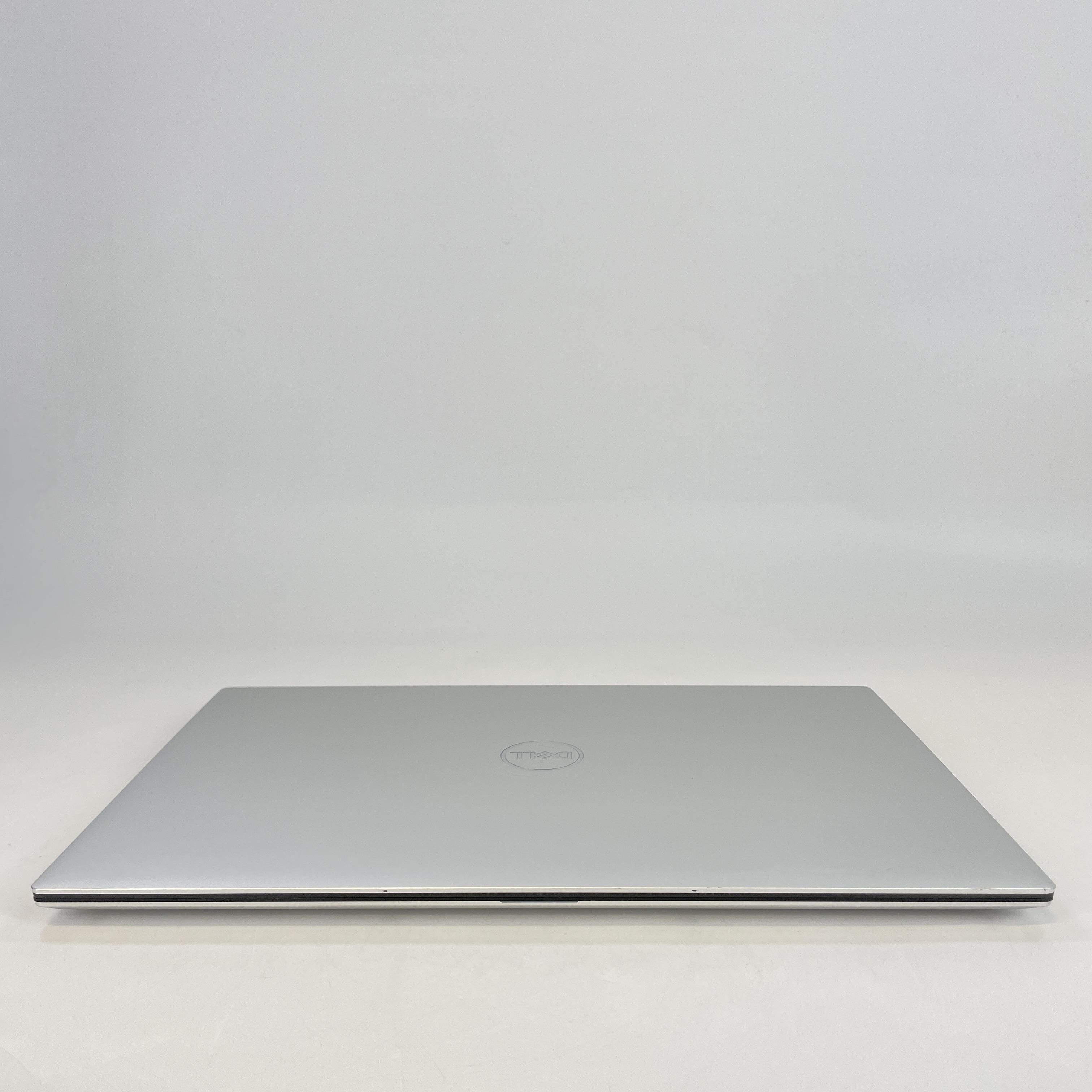 Dell XPS 15 9510 Silver 2.3 GHz Intel Core i7 11th Gen. 32GB RAM 1TB Solid State Drive NVIDIA GeForce RTX 3050 Ti 4 GB
