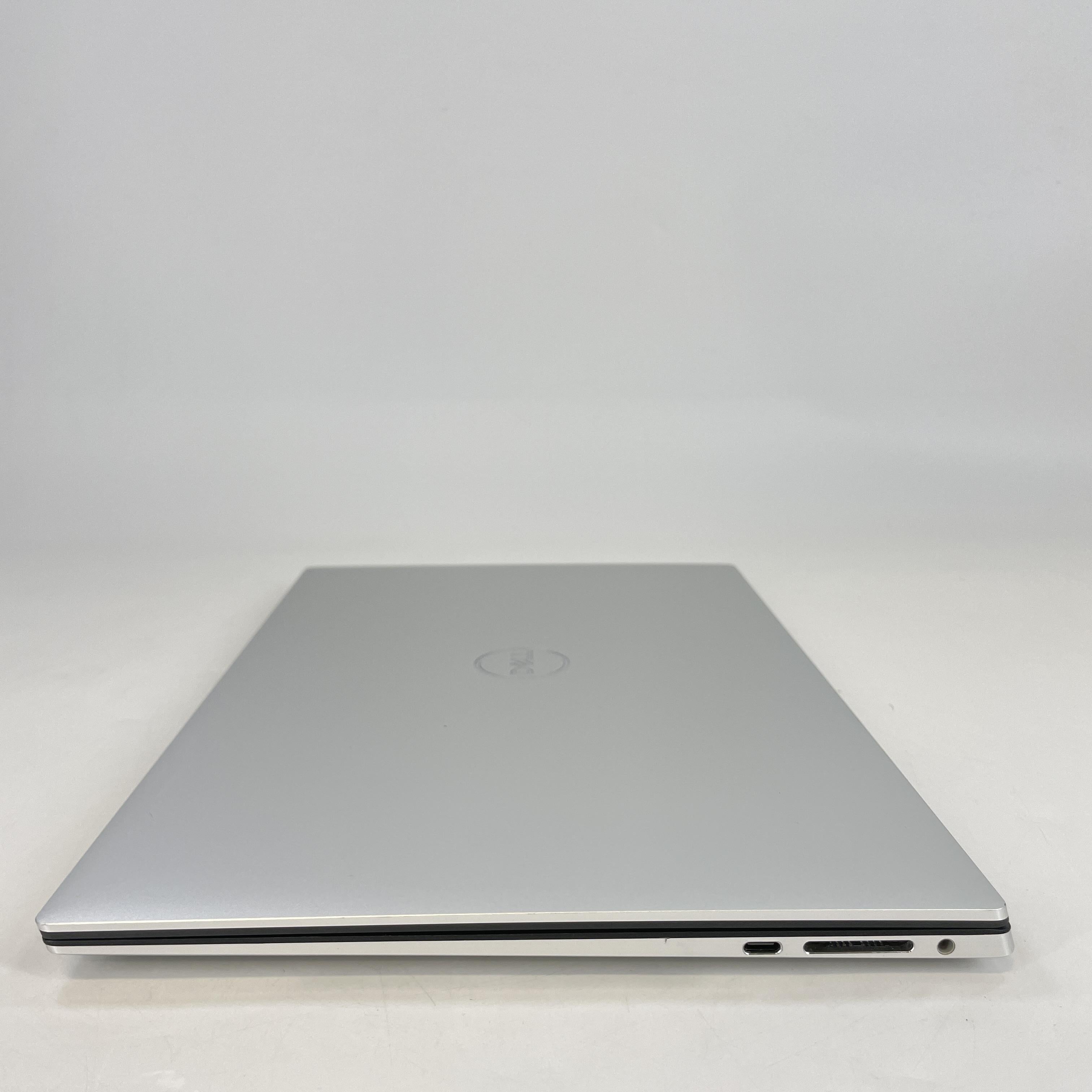 Dell XPS 15 9510 Silver 2.3 GHz Intel Core i7 11th Gen. 32GB RAM 1TB Solid State Drive NVIDIA GeForce RTX 3050 Ti 4 GB