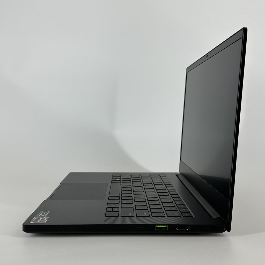 Razer Blade 14 2022 Black 3.3 GHz AMD Ryzen 9 6900HX 16GB RAM 1TB Solid State Drive NVIDIA GeForce RTX 3060 6 GB