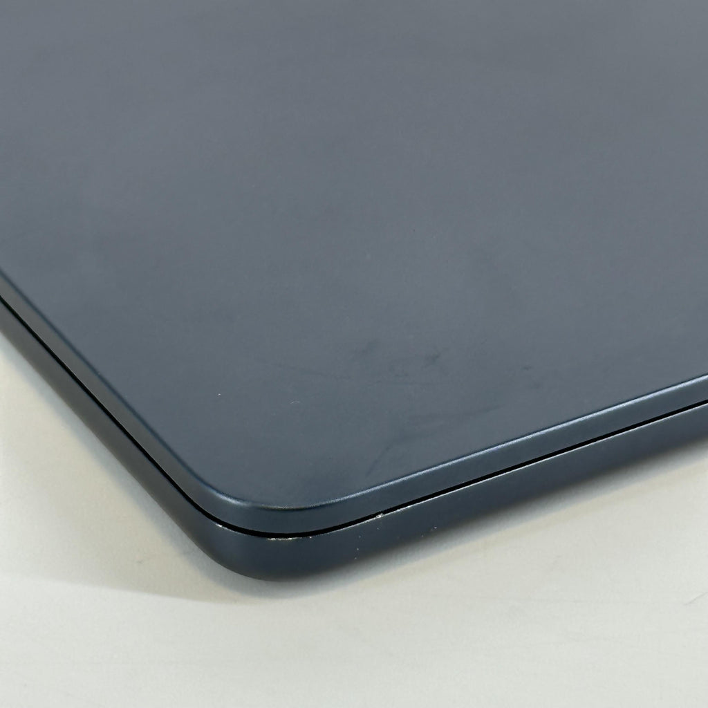 MacBook Air 13 2022 Blue 3.49 GHz M2 8-Core CPU 8GB Unified Memory 256GB Solid State Drive 8-Core GPU