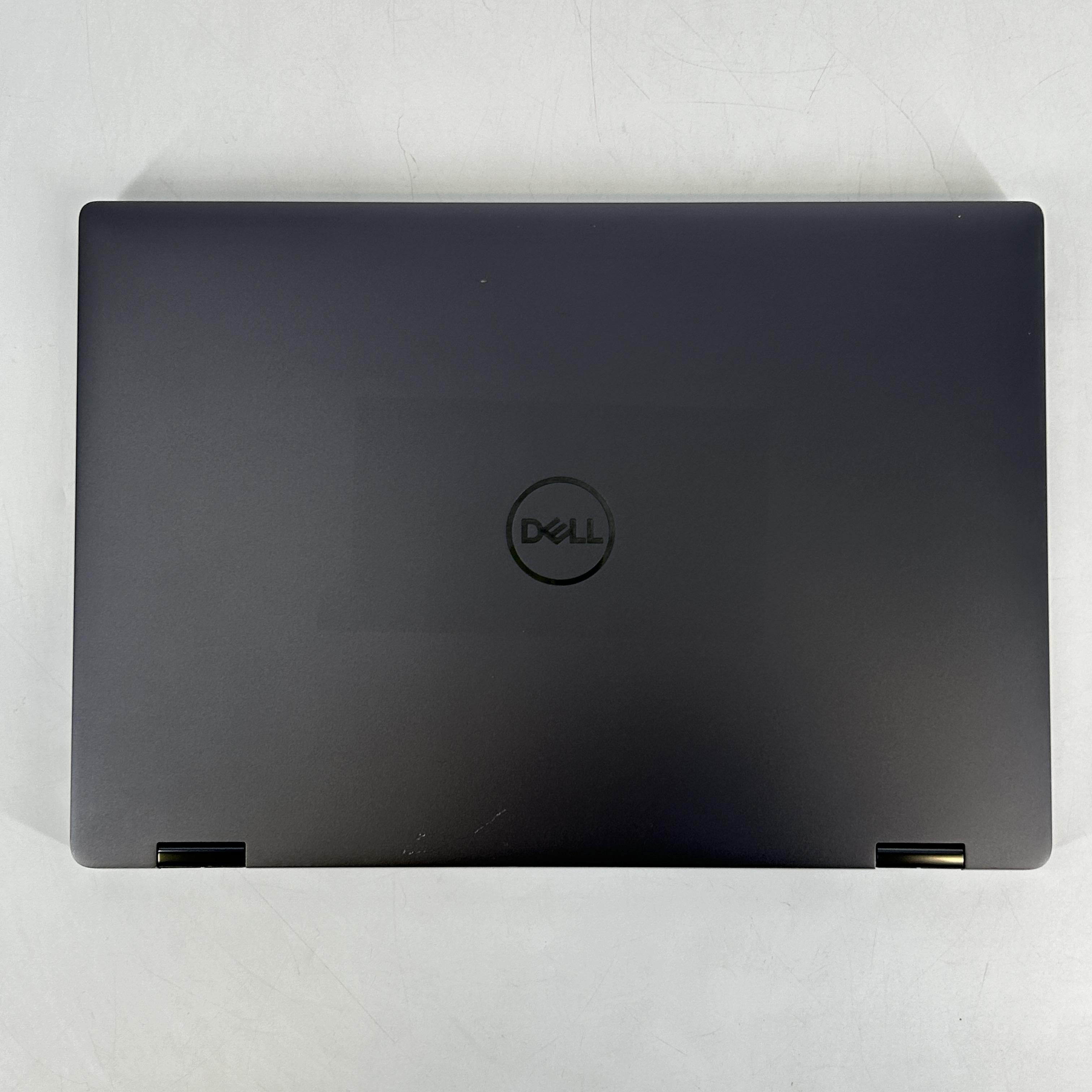 Dell Latitude 9440 (2-in-1) 14 Gray 1.8 GHz Intel Core i7 13th Gen. 32GB RAM 1TB Solid State Drive