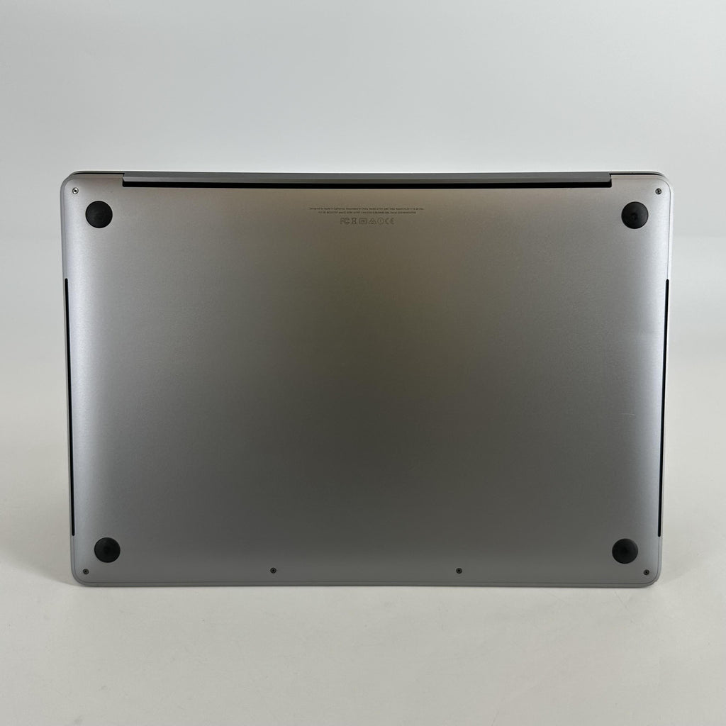 Apple MacBook Pro 15 Touch Bar 2017 Space Gray 3.1 GHz Intel Core i7 7th Gen. 16GB RAM 1TB Solid State Drive AMD Radeon Pro 560 4 GB