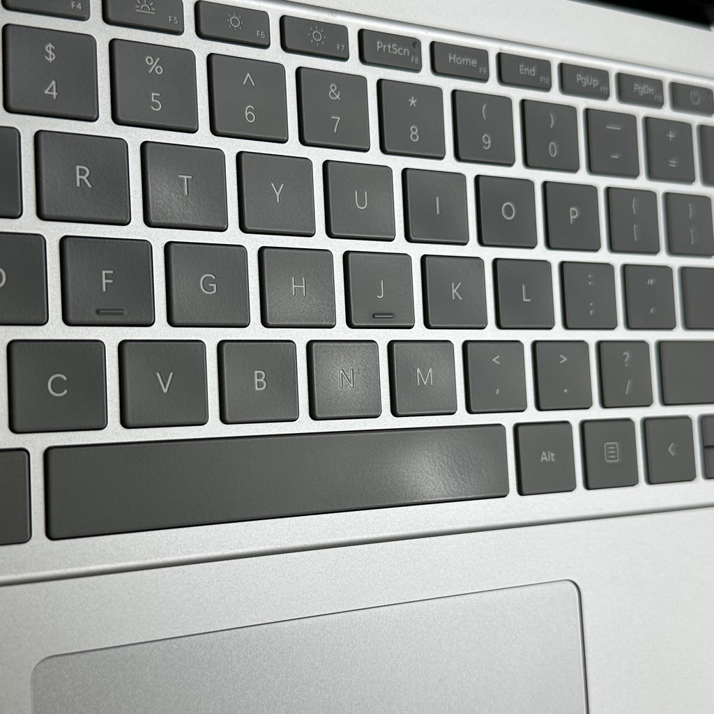 Microsoft Surface Laptop Studio 2 14.4 Silver 2.9 GHz Intel Core i7 13th Gen. 64GB RAM 1TB Solid State Drive NVIDIA GeForce RTX 4060 8 GB