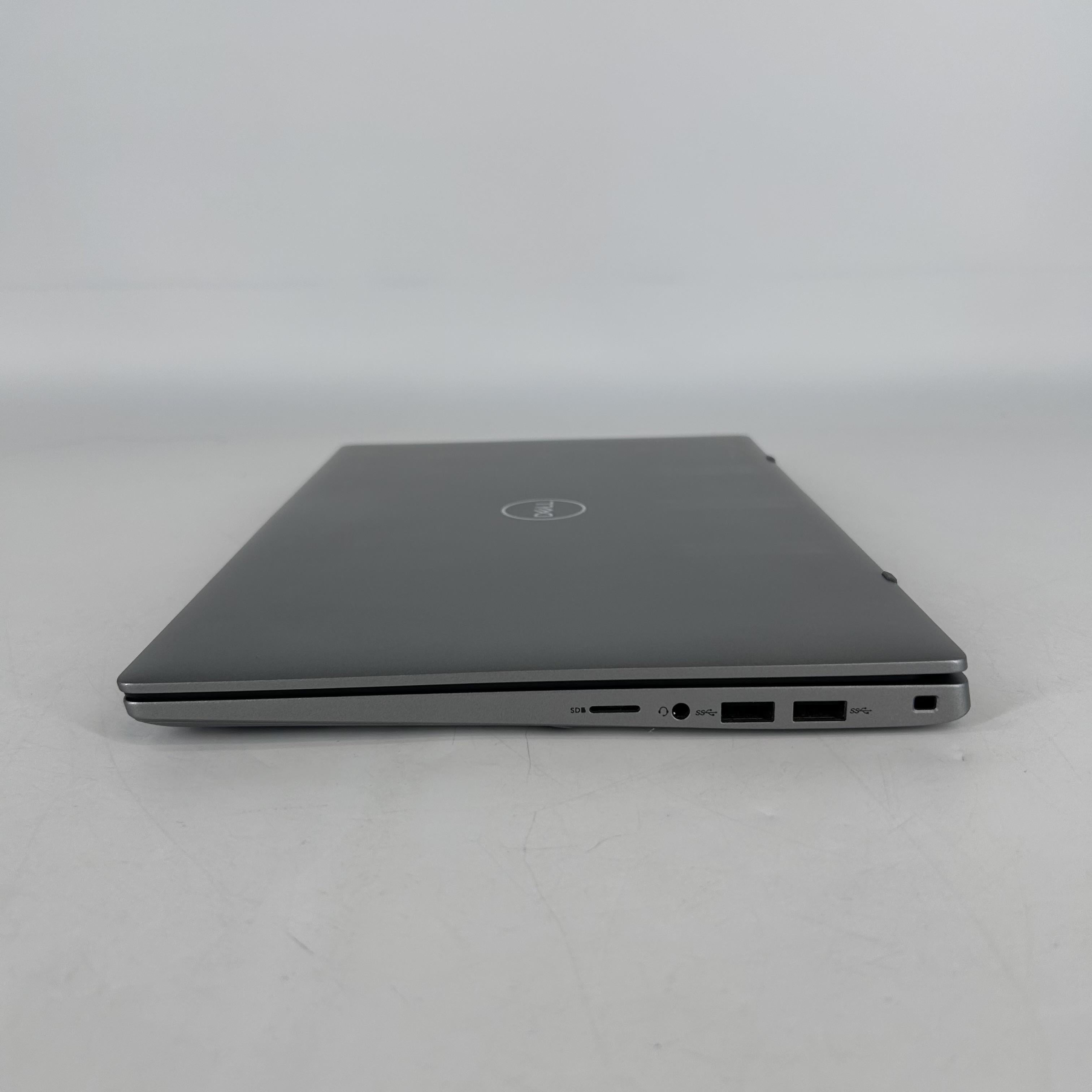 Dell Latitude 3320 13.3 Gray 2.6 GHz Intel Core i5 11th Gen. 16GB RAM 512GB Solid State Drive
