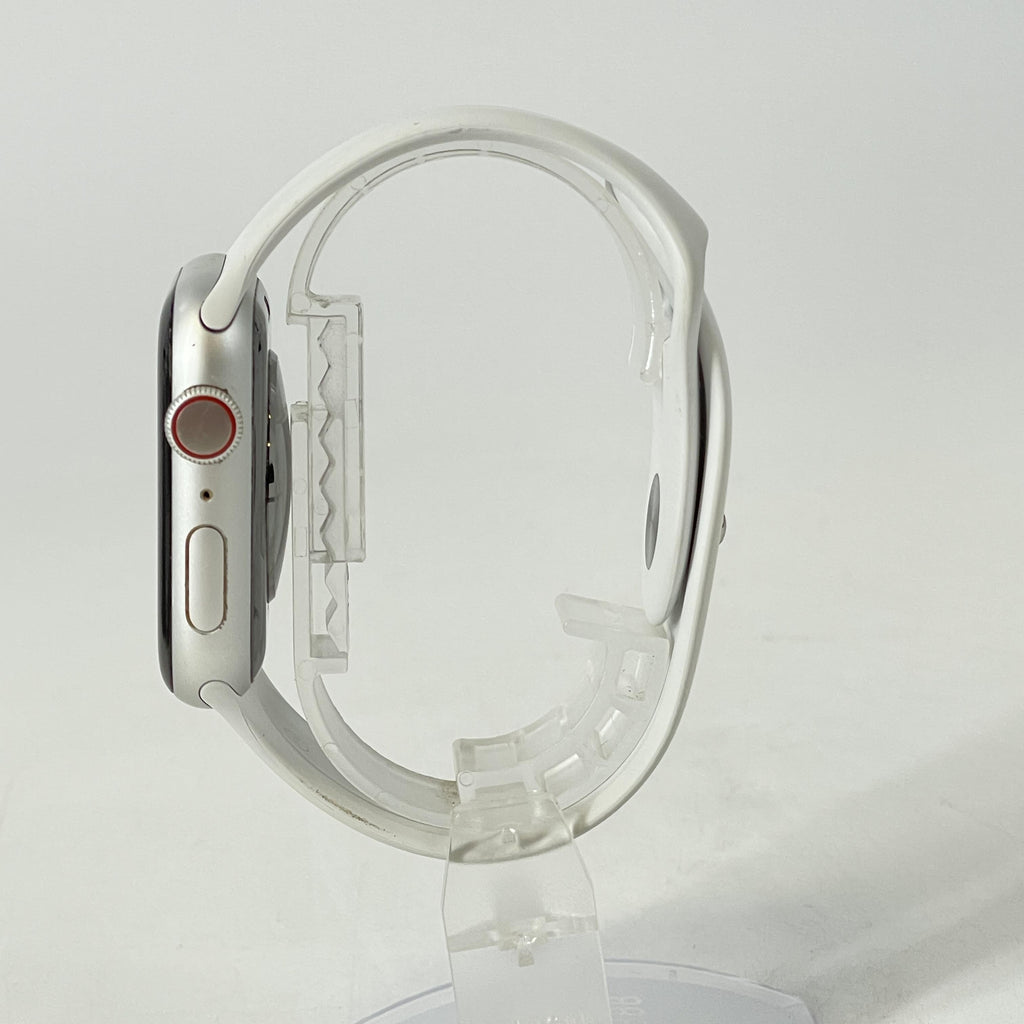 Apple Watch (Series 5) 44mm Silver Unlocked 32GB