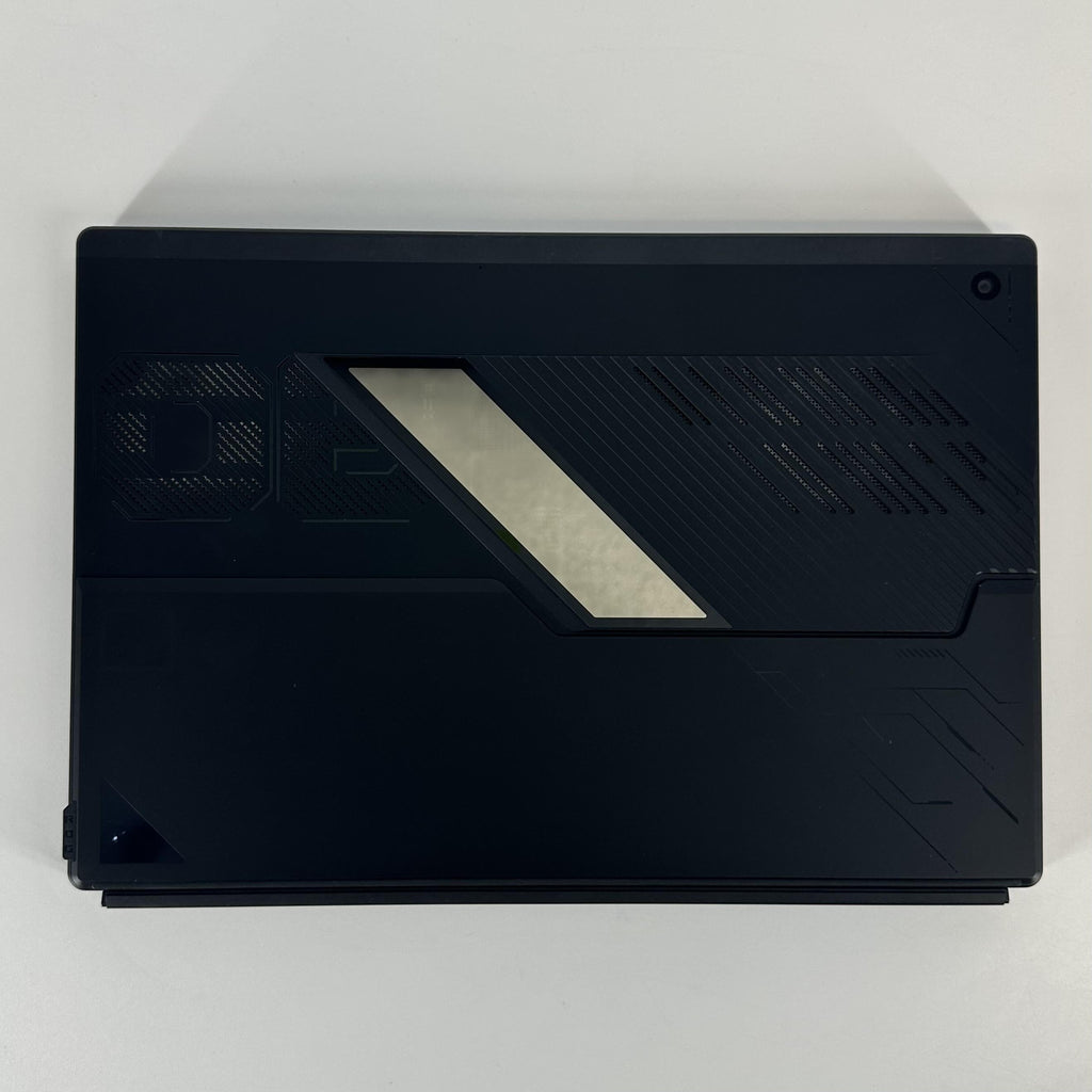 Asus ROG Flow Z13 GZ302 13.4 Black 3.0 GHz AMD Ryzen AI MAX+ 395 32GB RAM 2TB Solid State Drive