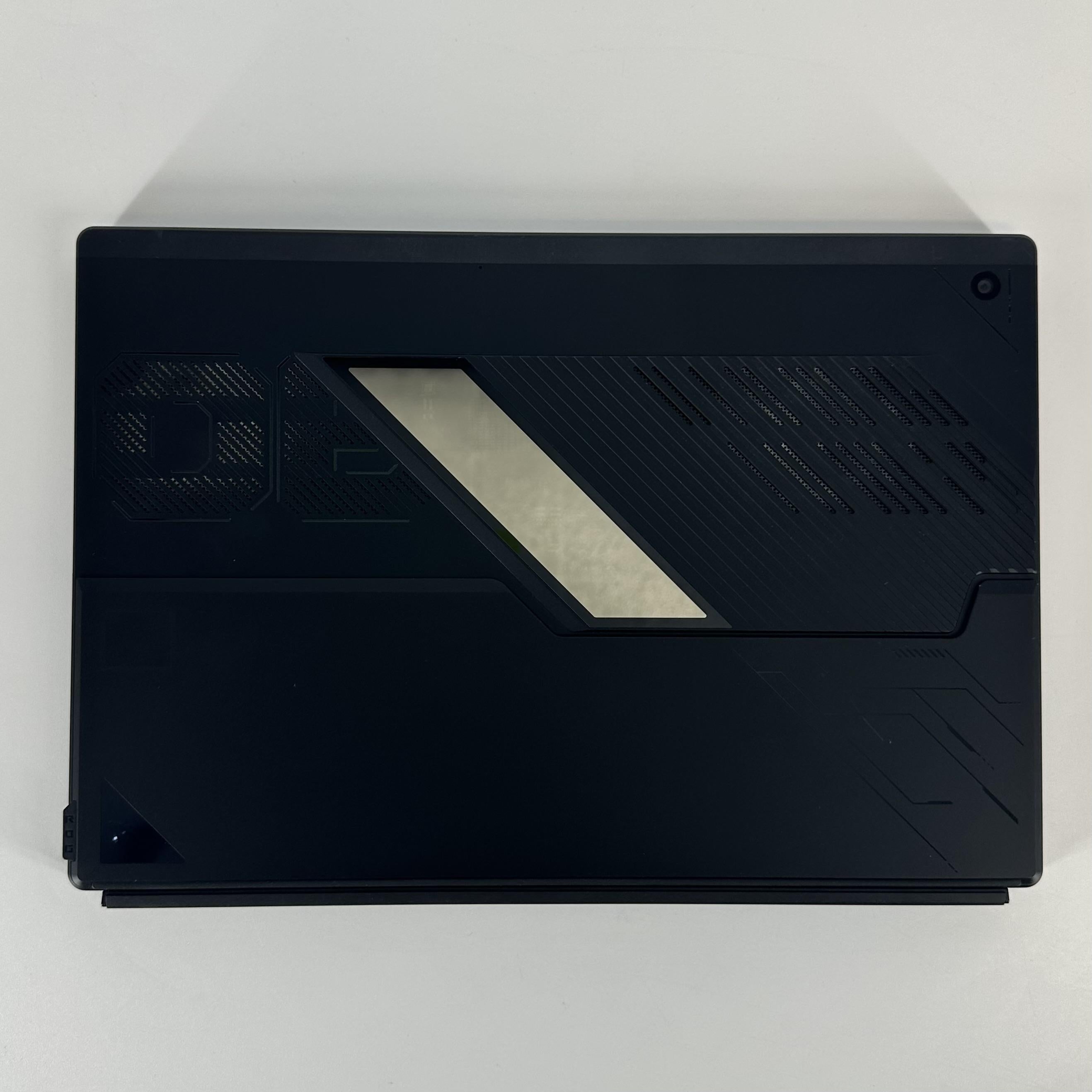 Asus ROG Flow Z13 GZ302 13.4 Black 3.0 GHz AMD Ryzen AI MAX+ 395 32GB RAM 2TB Solid State Drive