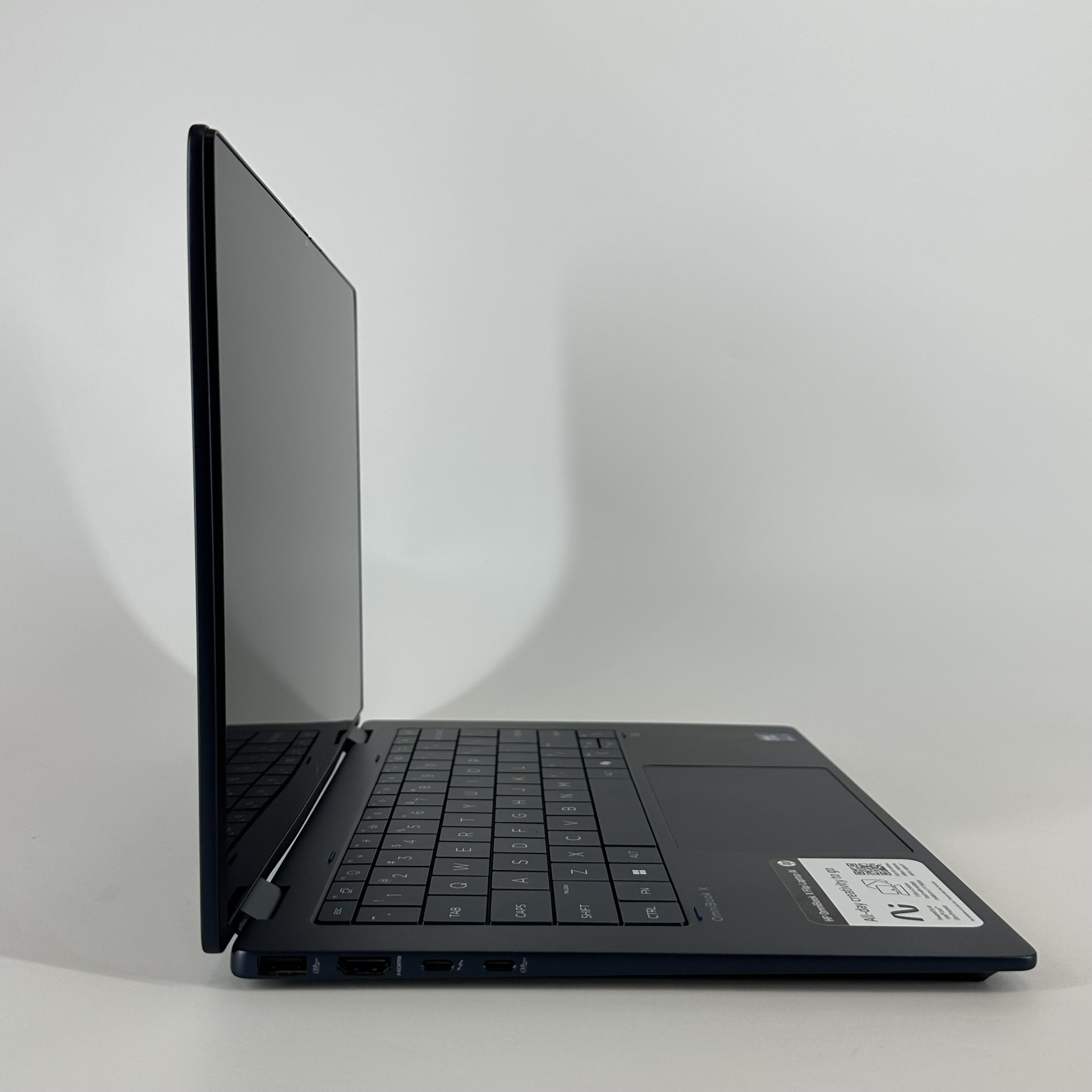HP OmniBook X Flip 14 Atmospheric Blue 2.2 GHz Intel Core Ultra 7 Series 2 16GB RAM 1TB Solid State Drive
