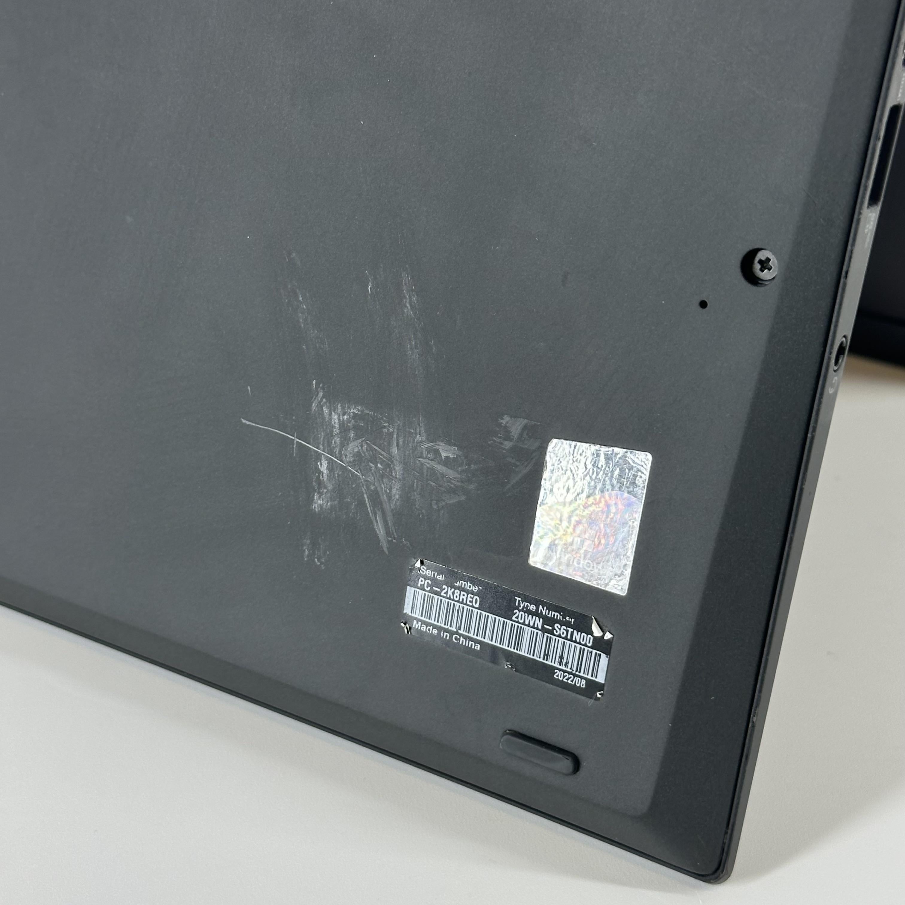 Lenovo ThinkPad T14s Gen 2 Black 2.8 GHz Intel Core i7 11th Gen. 16GB RAM 512GB Solid State Drive