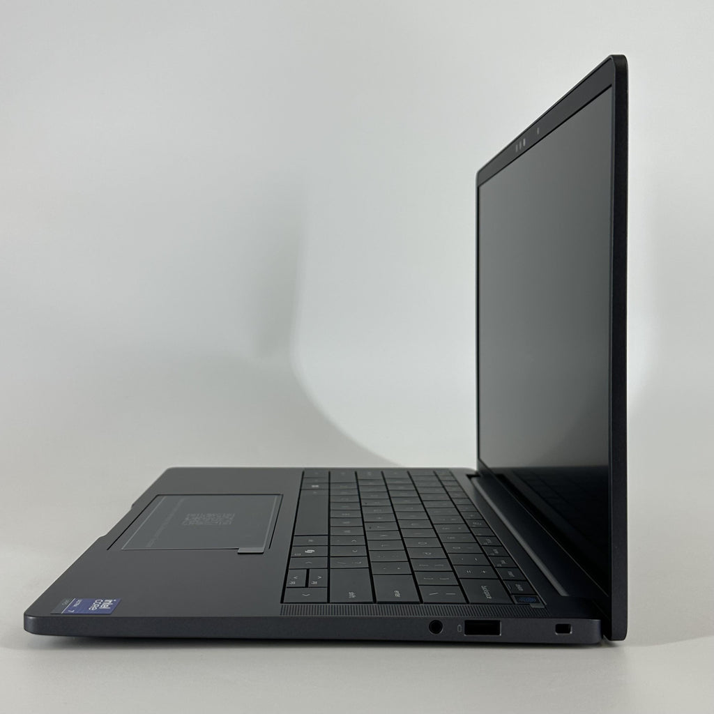 Dell Pro 14 Premium PA14260 Intel Core Ultra 7 Series 3 32GB RAM 512GB Solid State Drive