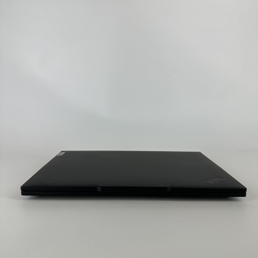 Lenovo ThinkPad P14s Gen 5 Black 3.5 GHz AMD Ryzen 5 Pro 8640HS 16GB RAM 512GB Solid State Drive
