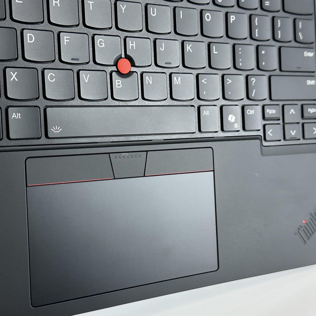 Lenovo ThinkPad P14s Gen 5 Black 3.5 GHz AMD Ryzen 5 Pro 8640HS 16GB RAM 512GB Solid State Drive