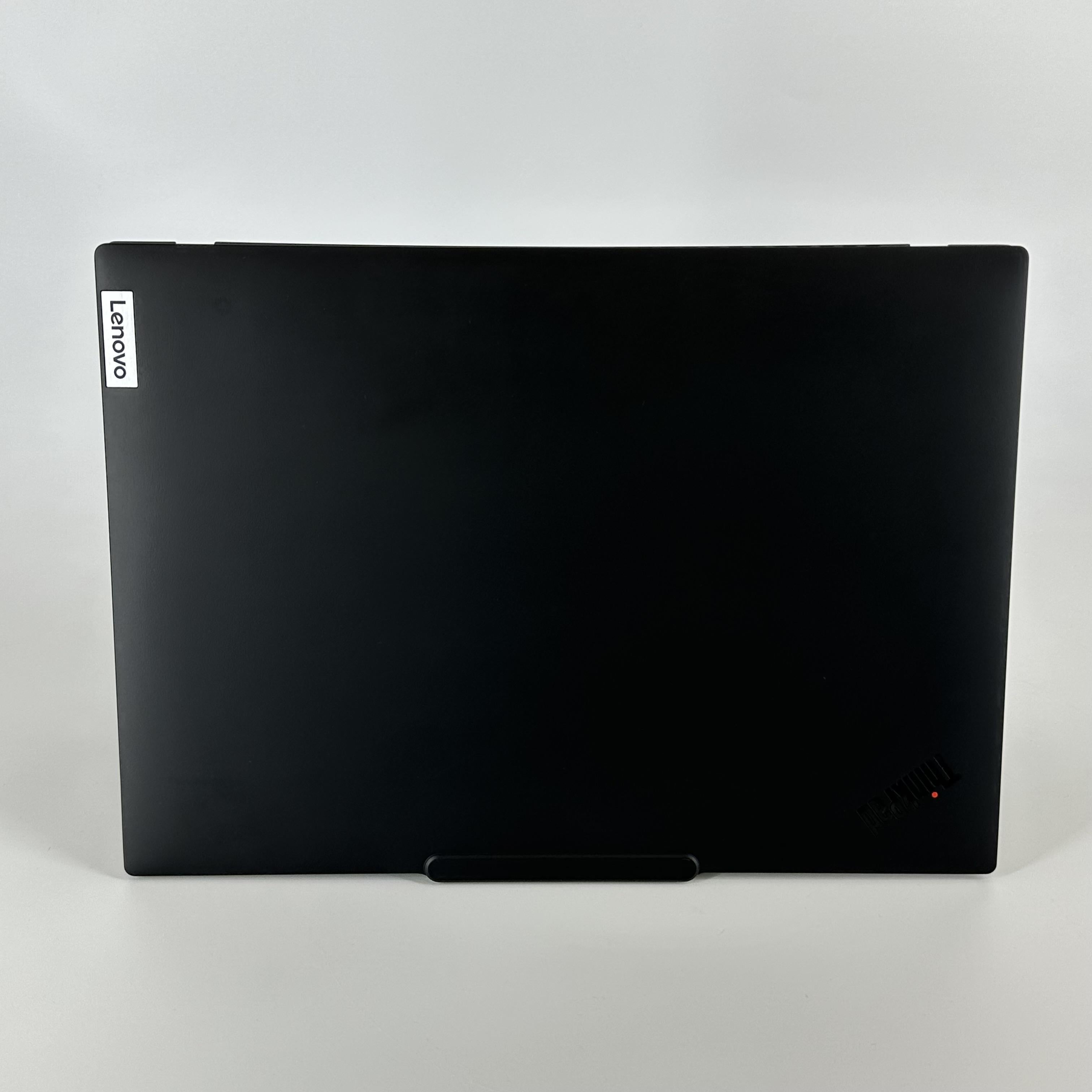 Lenovo ThinkPad P14s Gen 5 Black 3.5 GHz AMD Ryzen 5 Pro 8640HS 16GB RAM 512GB Solid State Drive