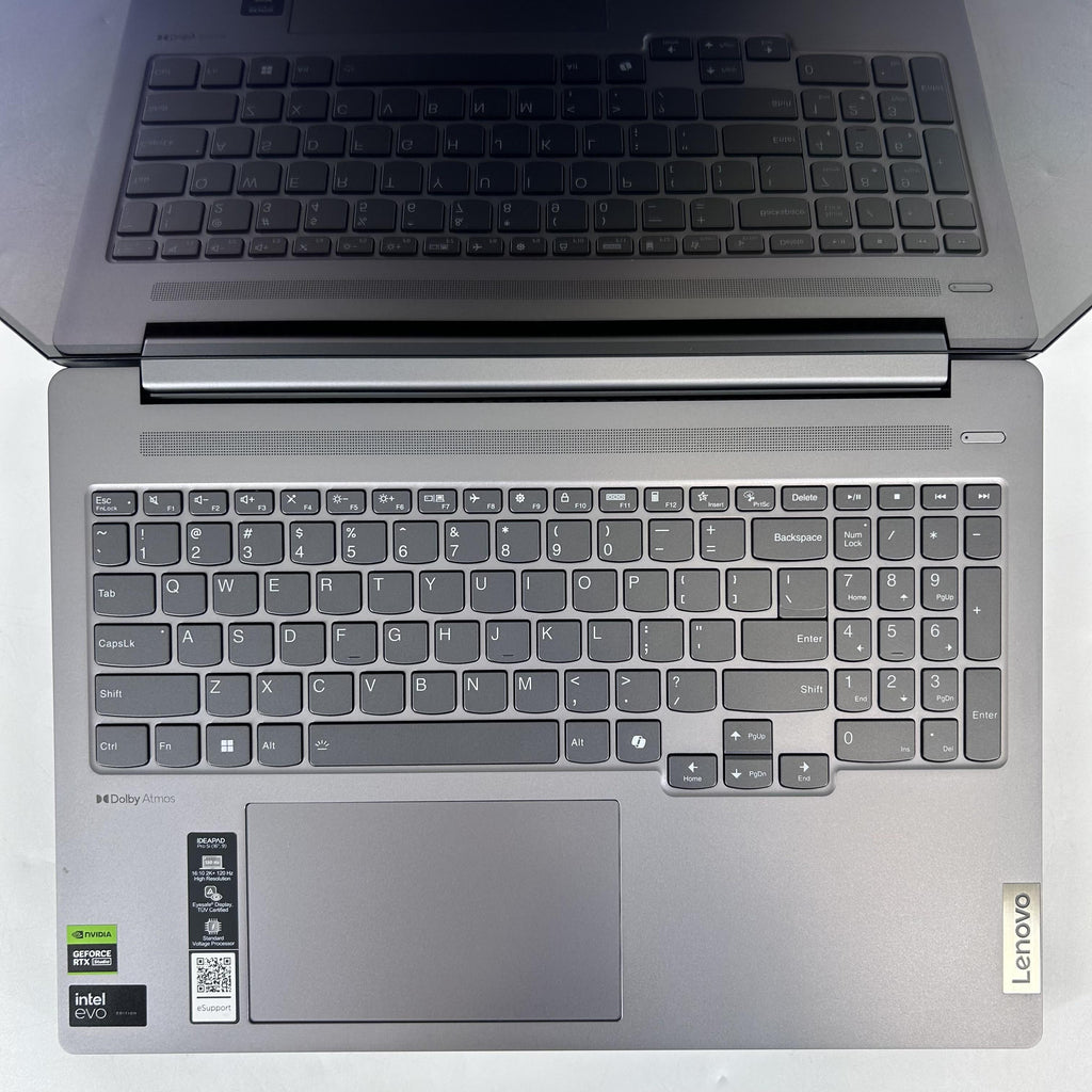 Lenovo IdeaPad Pro 5i 16 Luna Grey 1.4 GHz Intel Core Ultra 7 16GB RAM 1TB Solid State Drive NVIDIA GeForce RTX 3050 6 GB