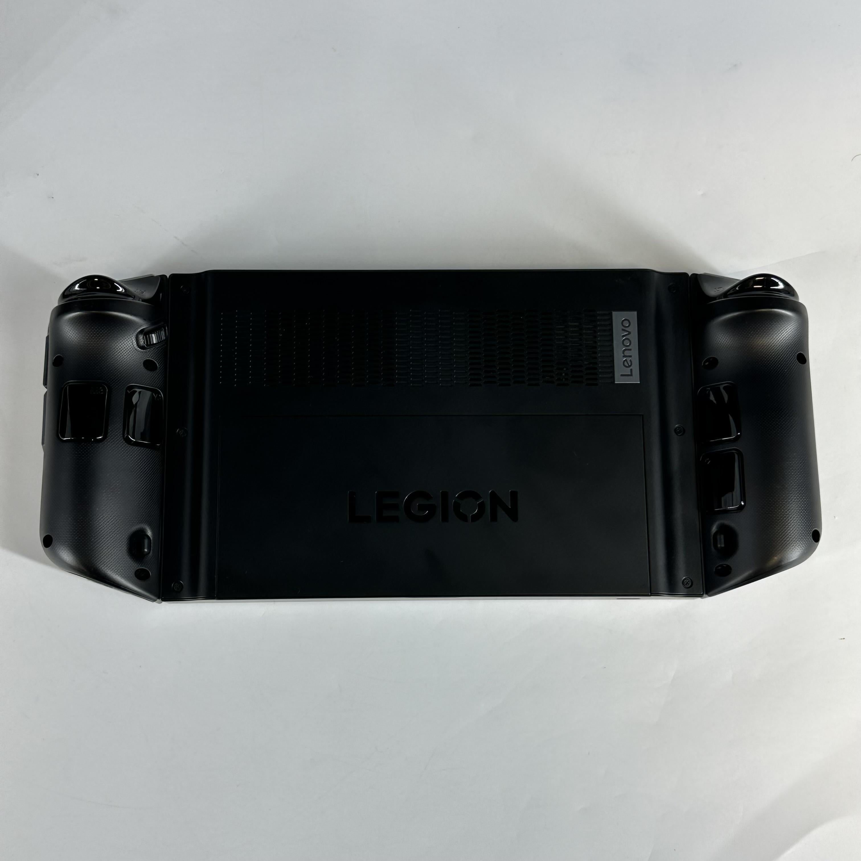 Lenovo Legion Go AMD Ryzen Z1 Extreme 16GB RAM 2TB Solid State Drive
