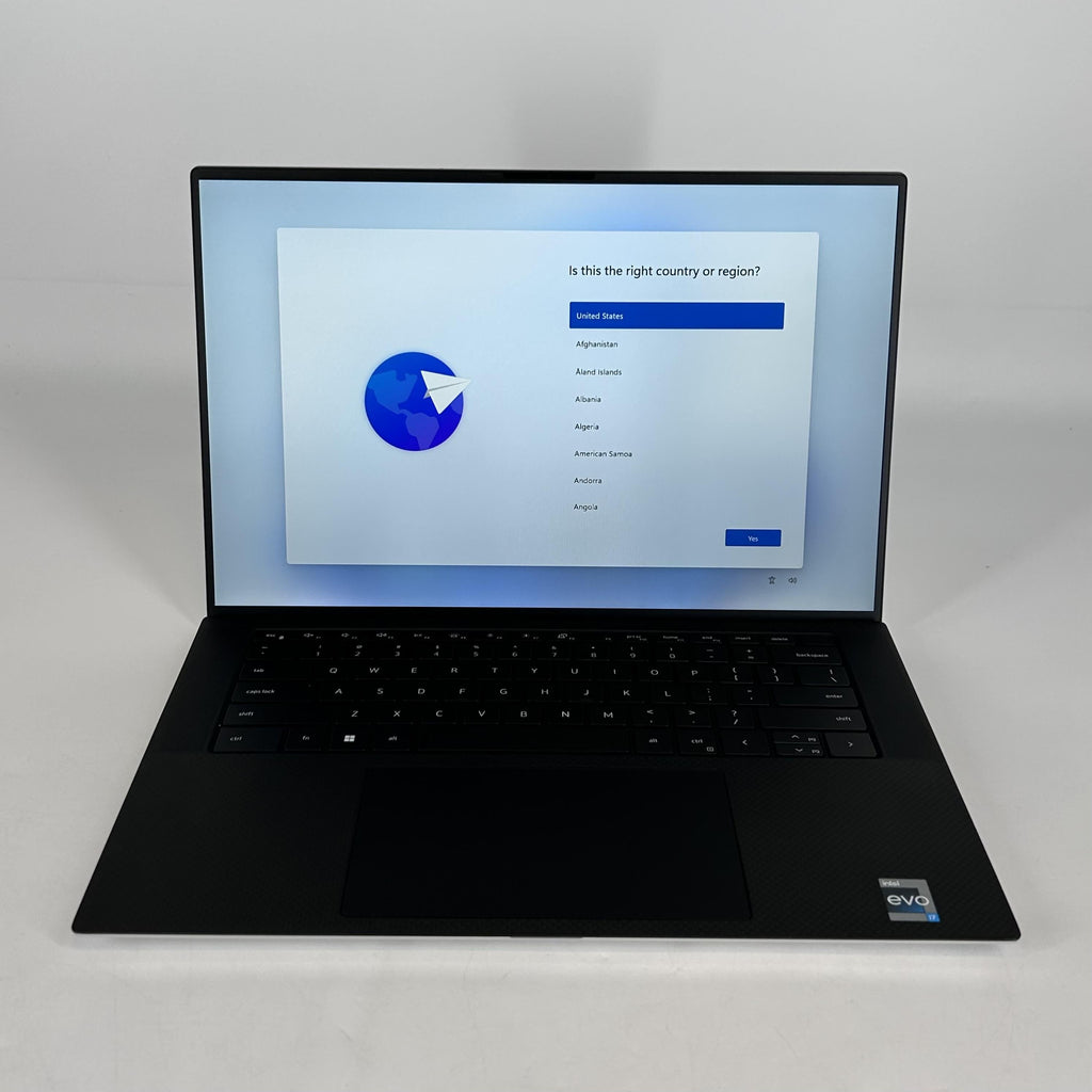 Dell XPS 15 9530 Silver 2.4 GHz Intel Core i7 13th Gen. 32GB RAM 2TB Solid State Drive 512GB Solid State Drive NVIDIA GeForce RTX 4060 8 GB