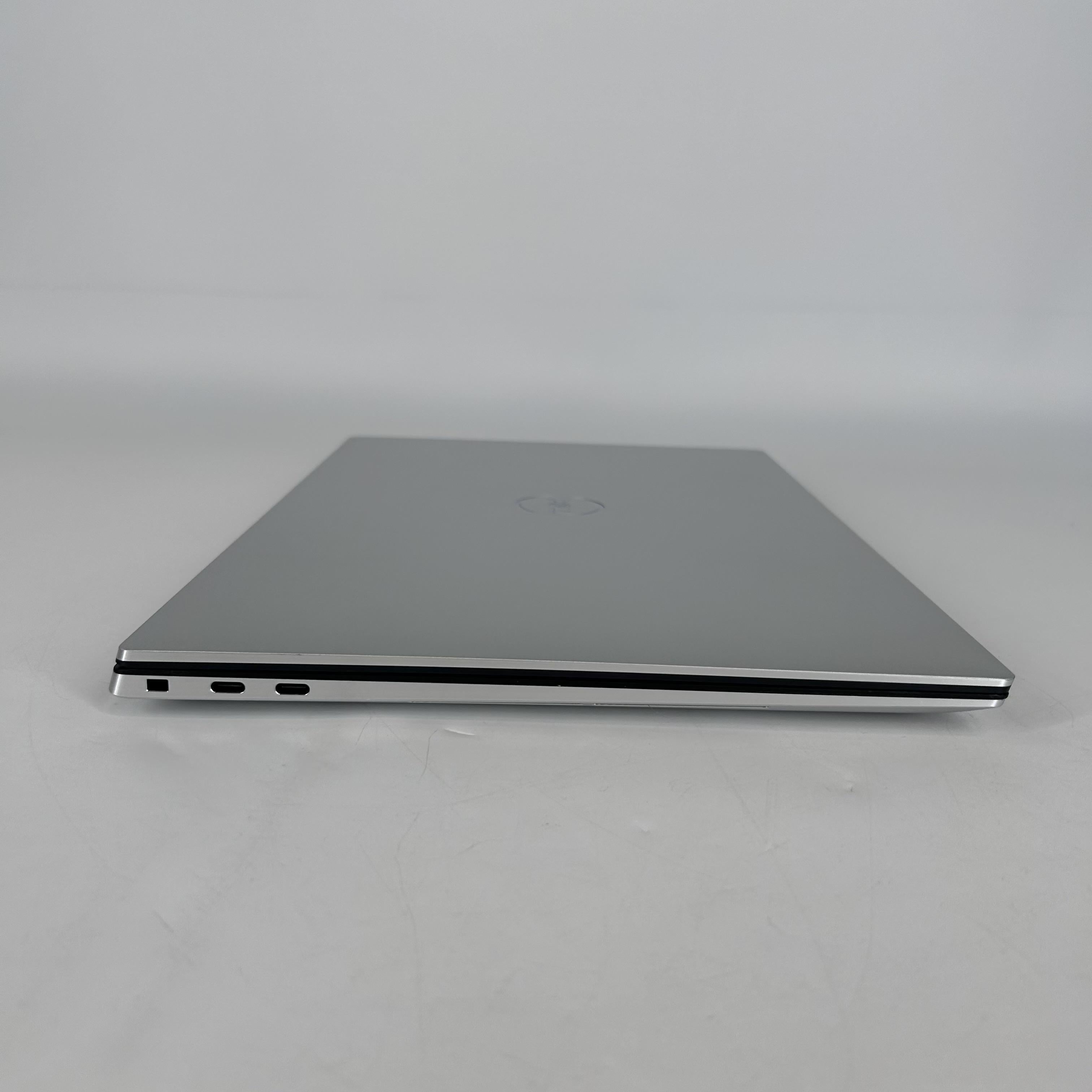 Dell XPS 15 9530 Silver 2.4 GHz Intel Core i7 13th Gen. 32GB RAM 2TB Solid State Drive 512GB Solid State Drive NVIDIA GeForce RTX 4060 8 GB