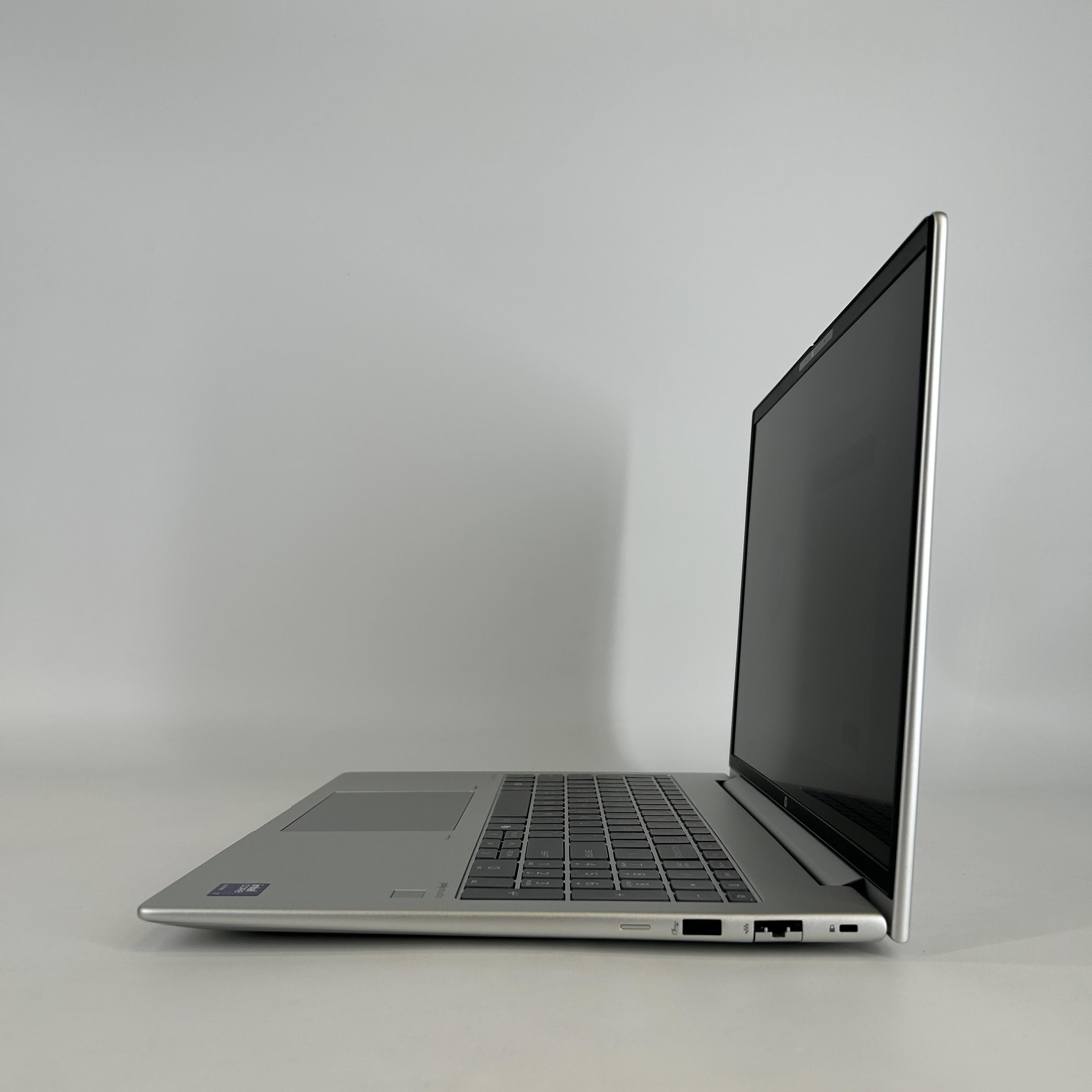 HP ProBook 460 G11 16 Silver 1.7 GHz Intel Core Ultra 7 32GB RAM 1TB Solid State Drive
